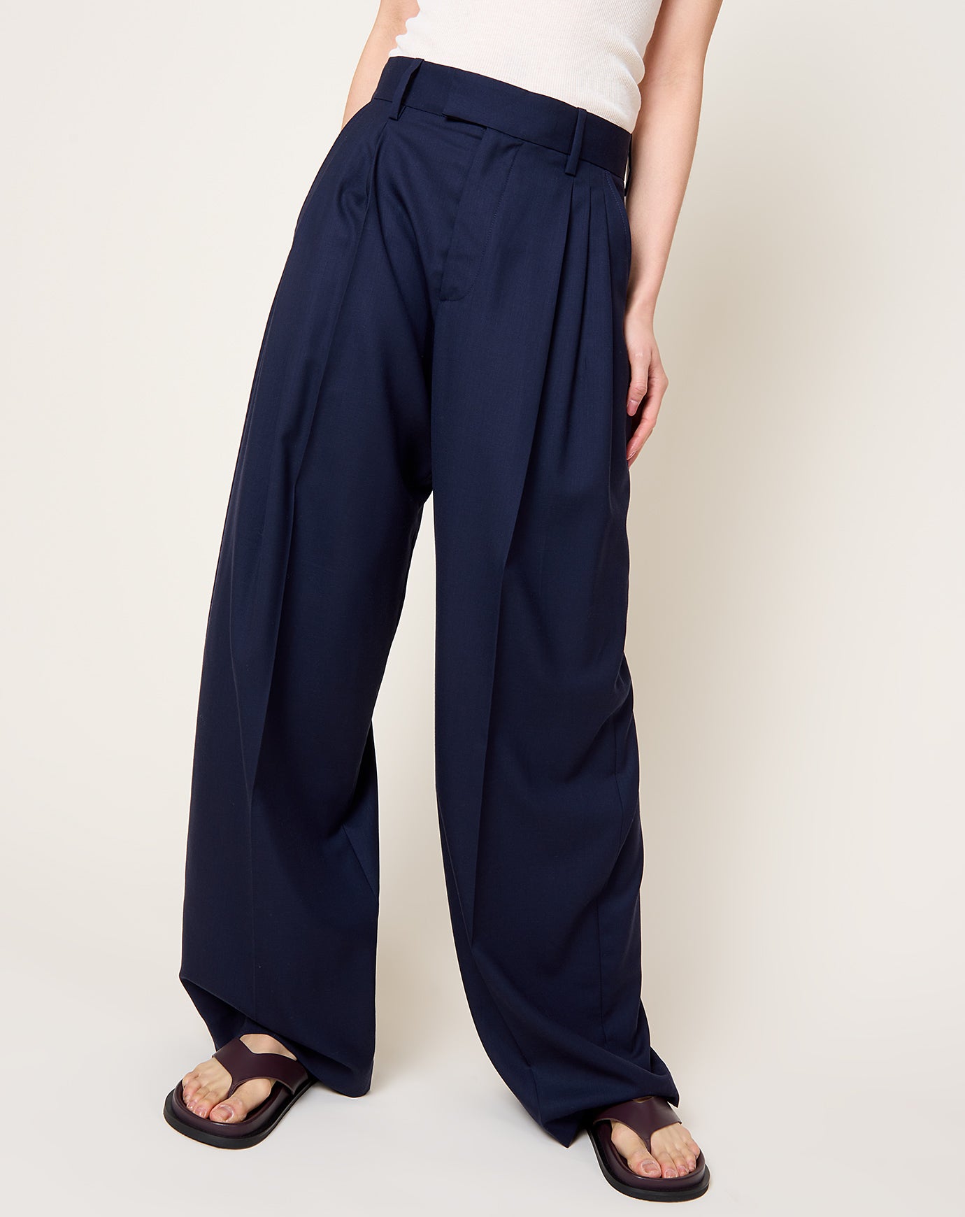 6397 3 Pleat Trouser in Navy