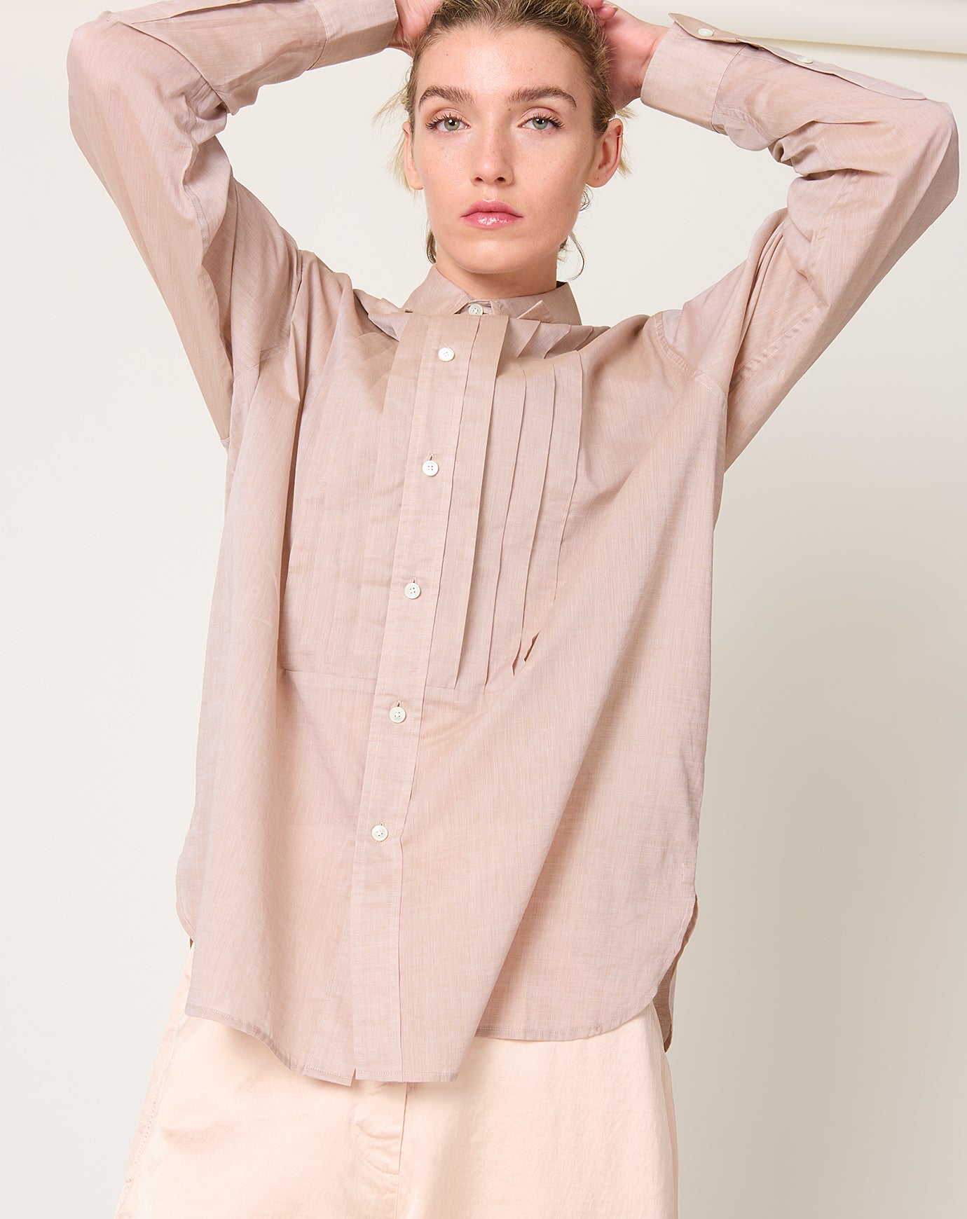 6397 Pleated Frank Shirt in Sand