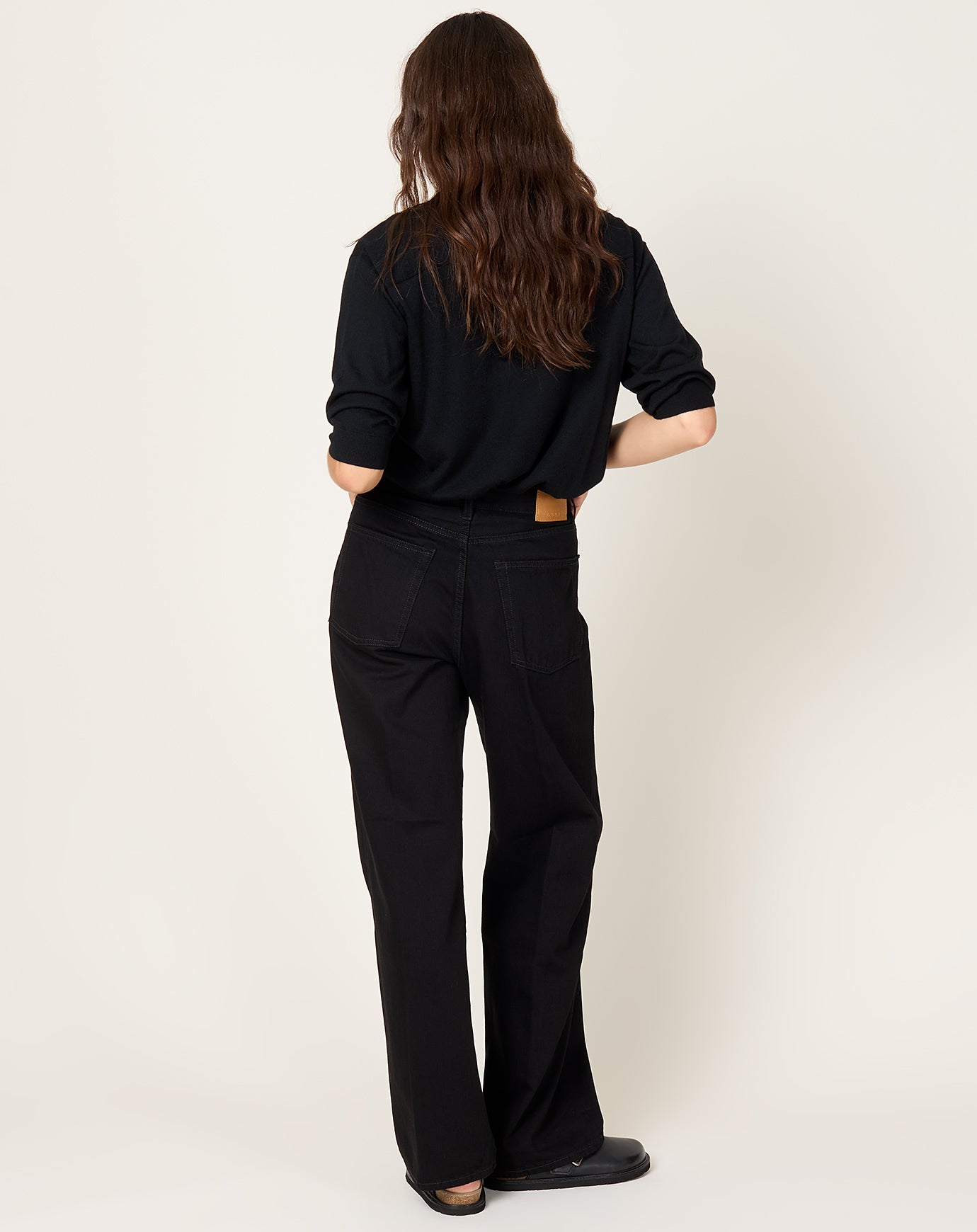 6397 Wide Jean in Stay Black