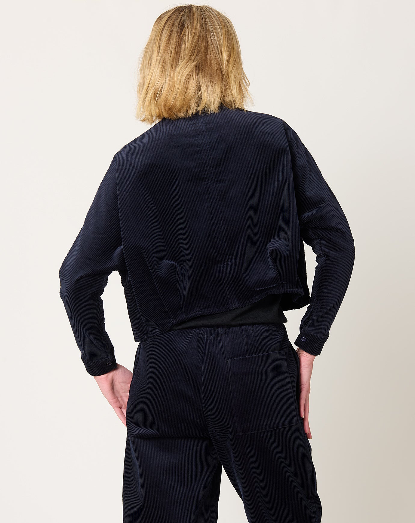7115 by Szeki Corduroy 3/4 Cropped Shirt Jacket in Black