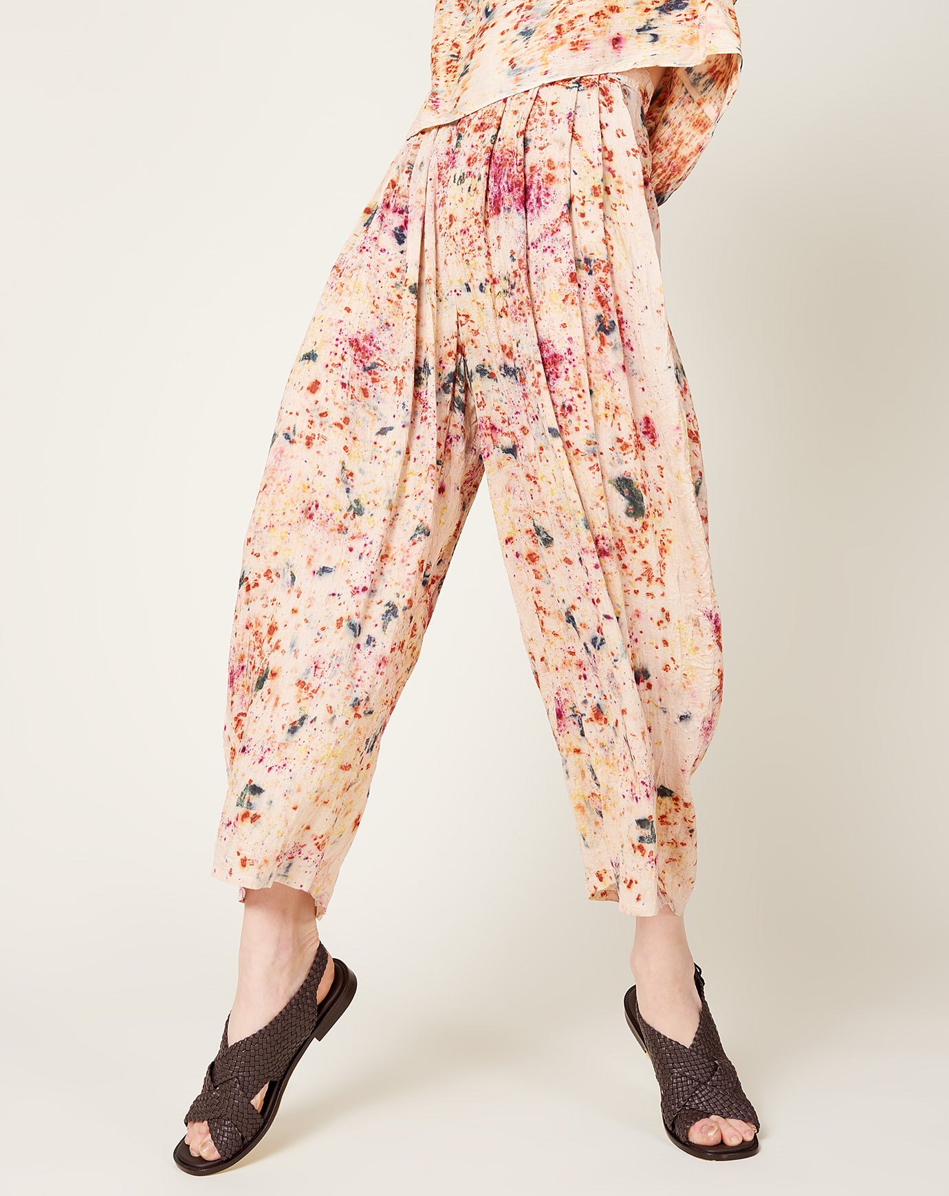 Anntian Wide Pant in BUNDLE PLANT DYE COL 8