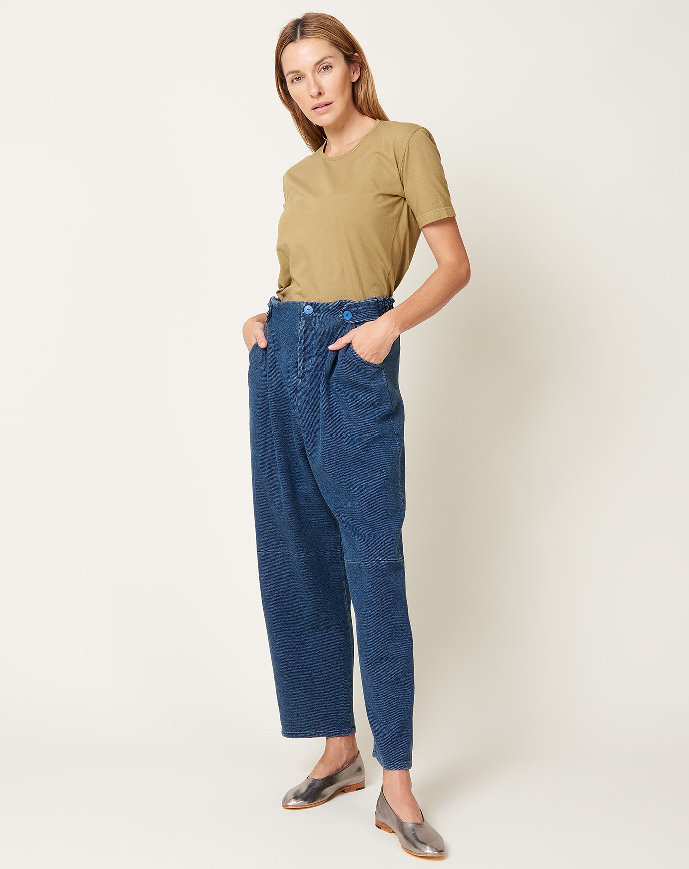 Anntian One Pleat Pant in Garment Washed Indigo