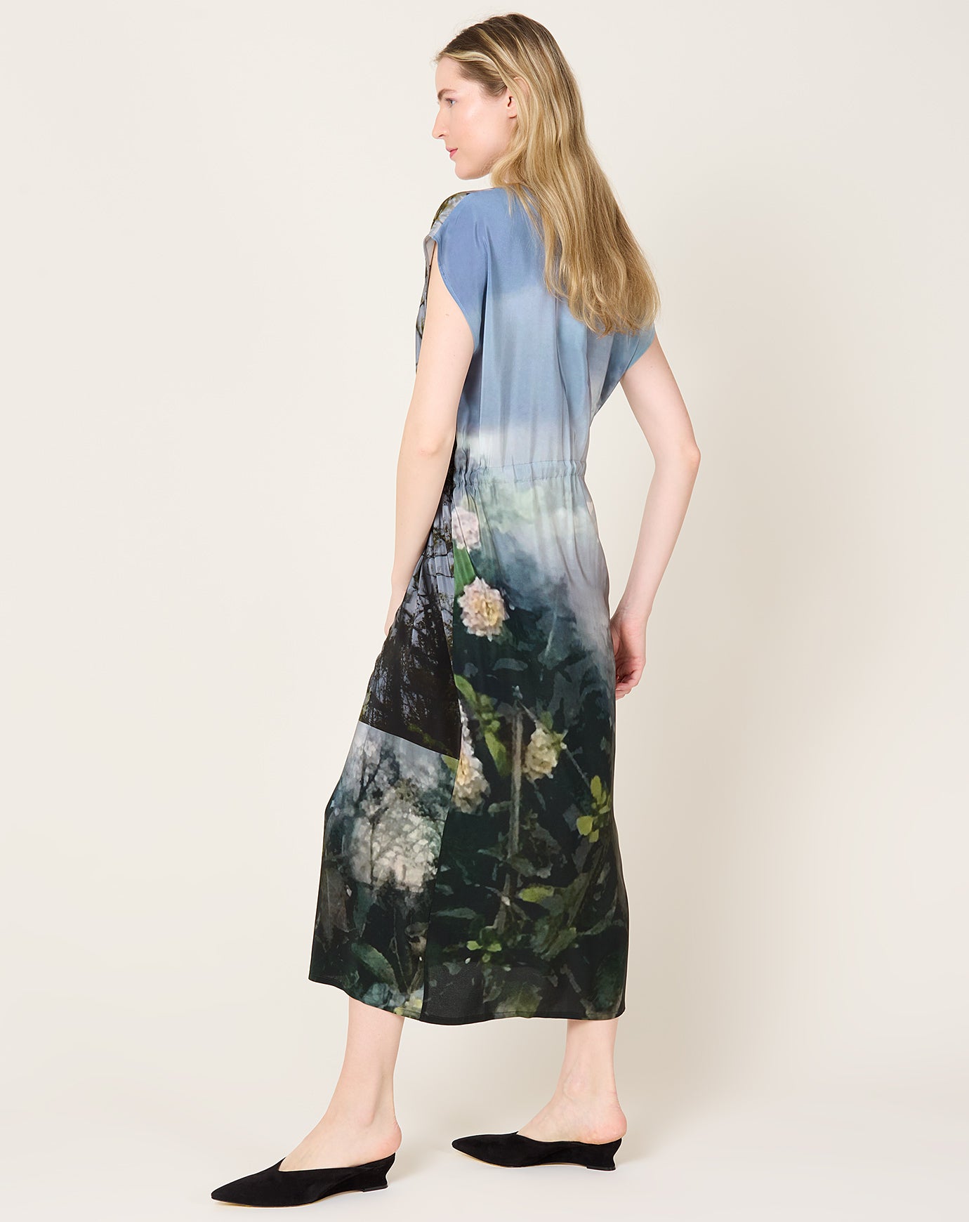 Anntian Simple Dress in PRINT T Reflections