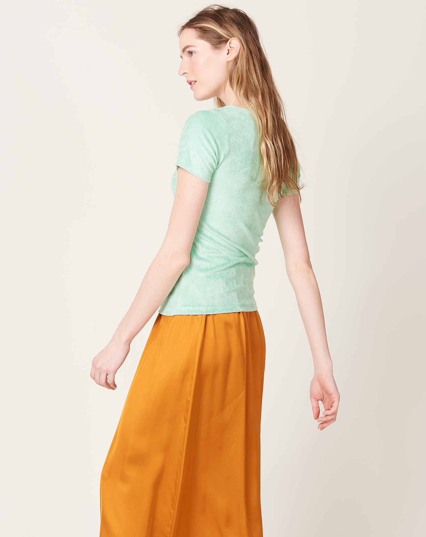 Baserange Omo Tee in Telu Green