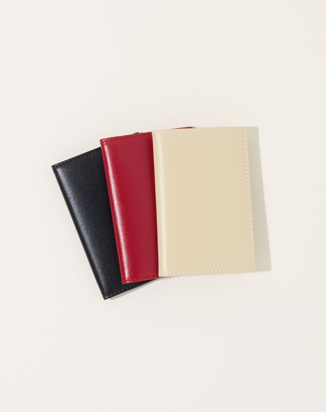Comme des Garçons Off White Bifold Wallet