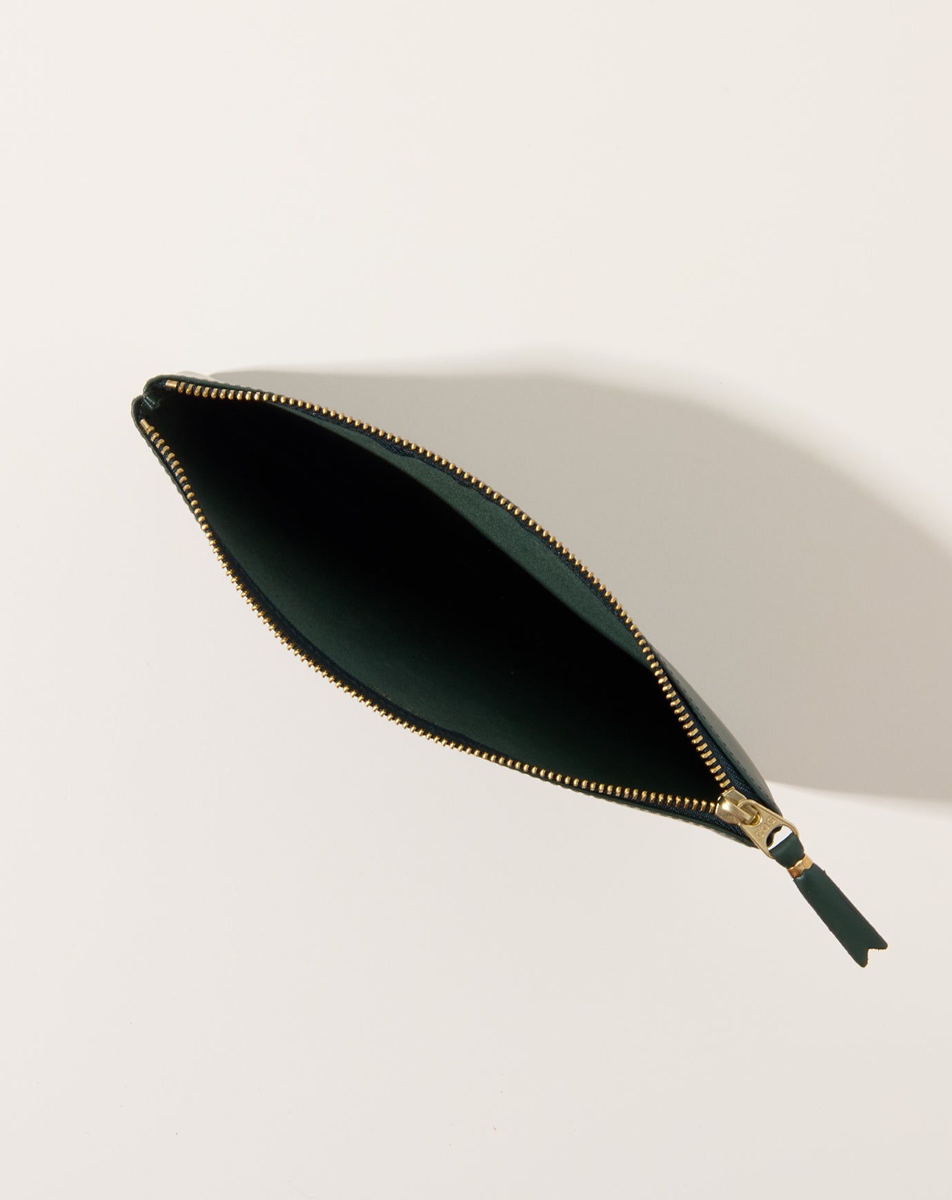 Comme des Garçons Classic Leather Zip Pouch in Bottle Green