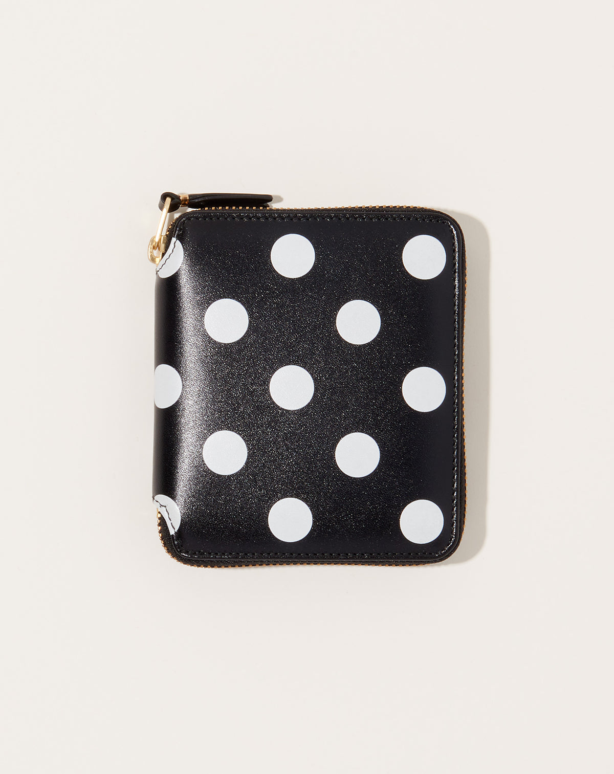 Polka Dot Printed Full Zip Around Wallet in Black | Comme des 