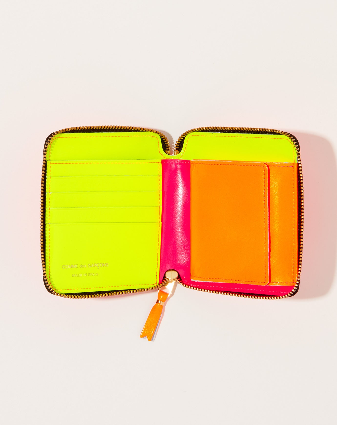 Comme des Garçons  Super Fluo Full Zip Wallet in Pink