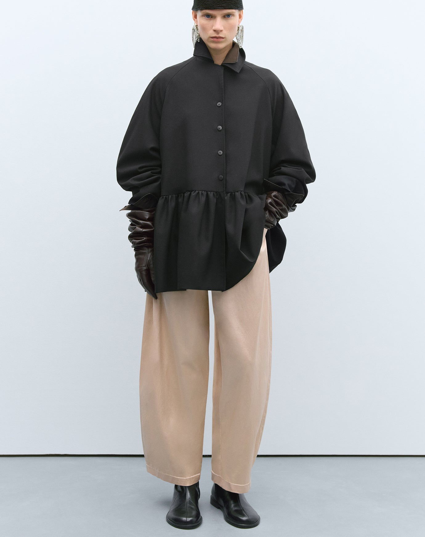 Cordera Satin Curved Pants in Peach
