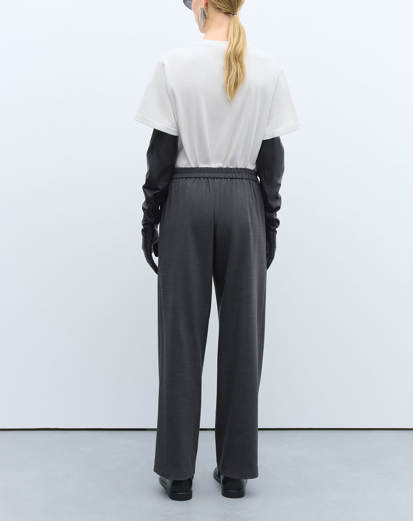 Cordera Tailoring Seam Pants in Grey
