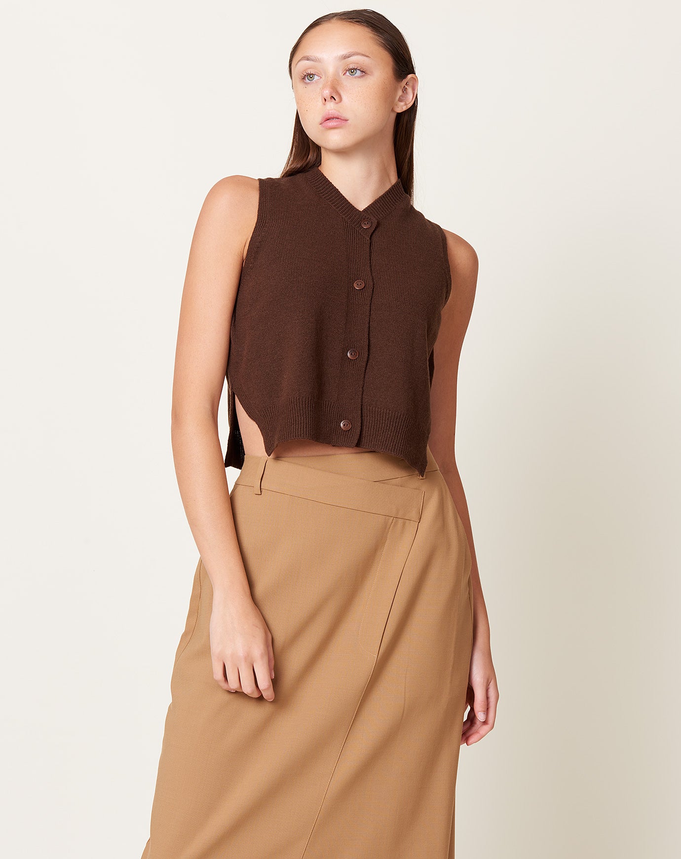 Cordera Wool & Cashmere Waistcoat in Brown