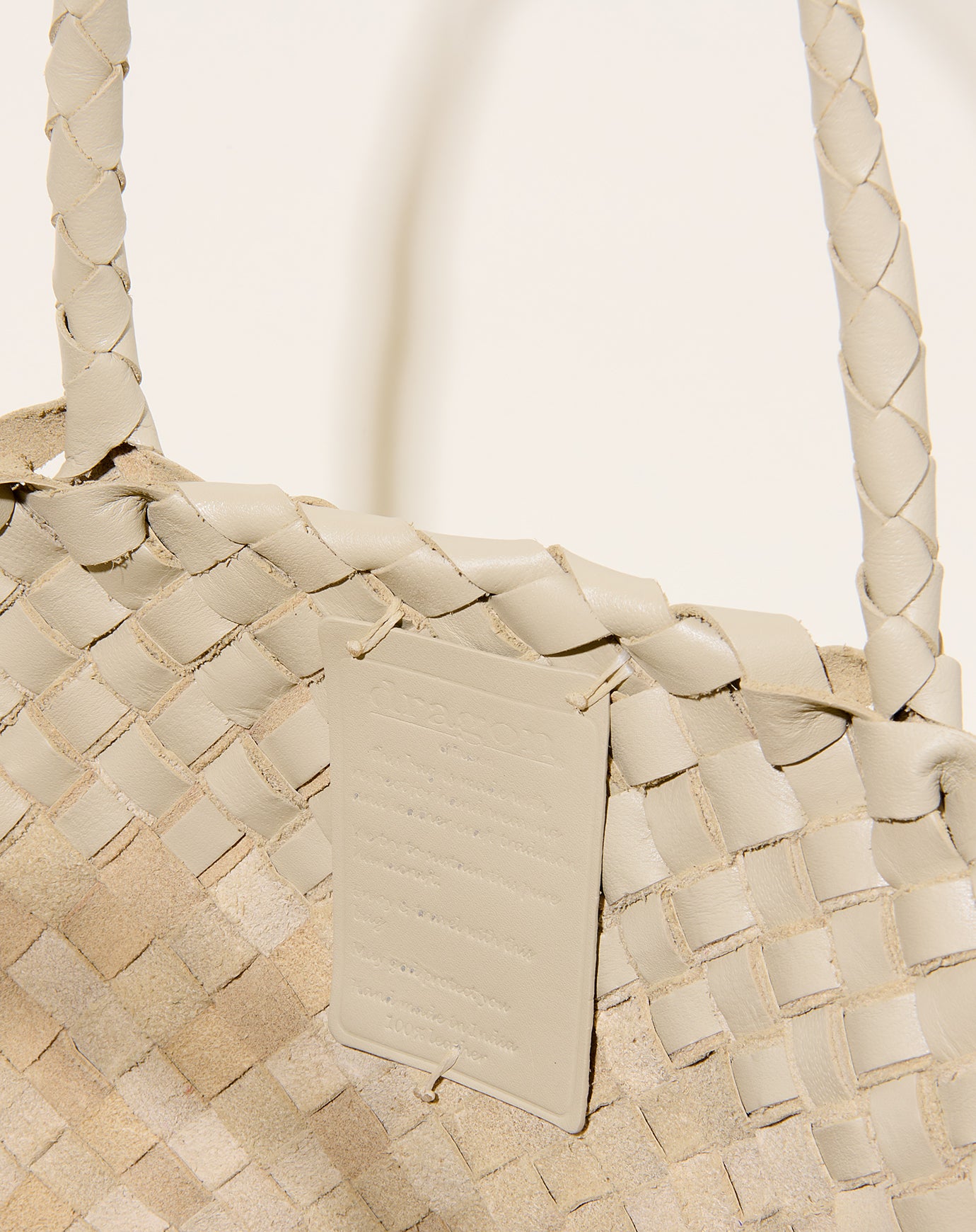 Dragon Diffusion Egola in Pearl