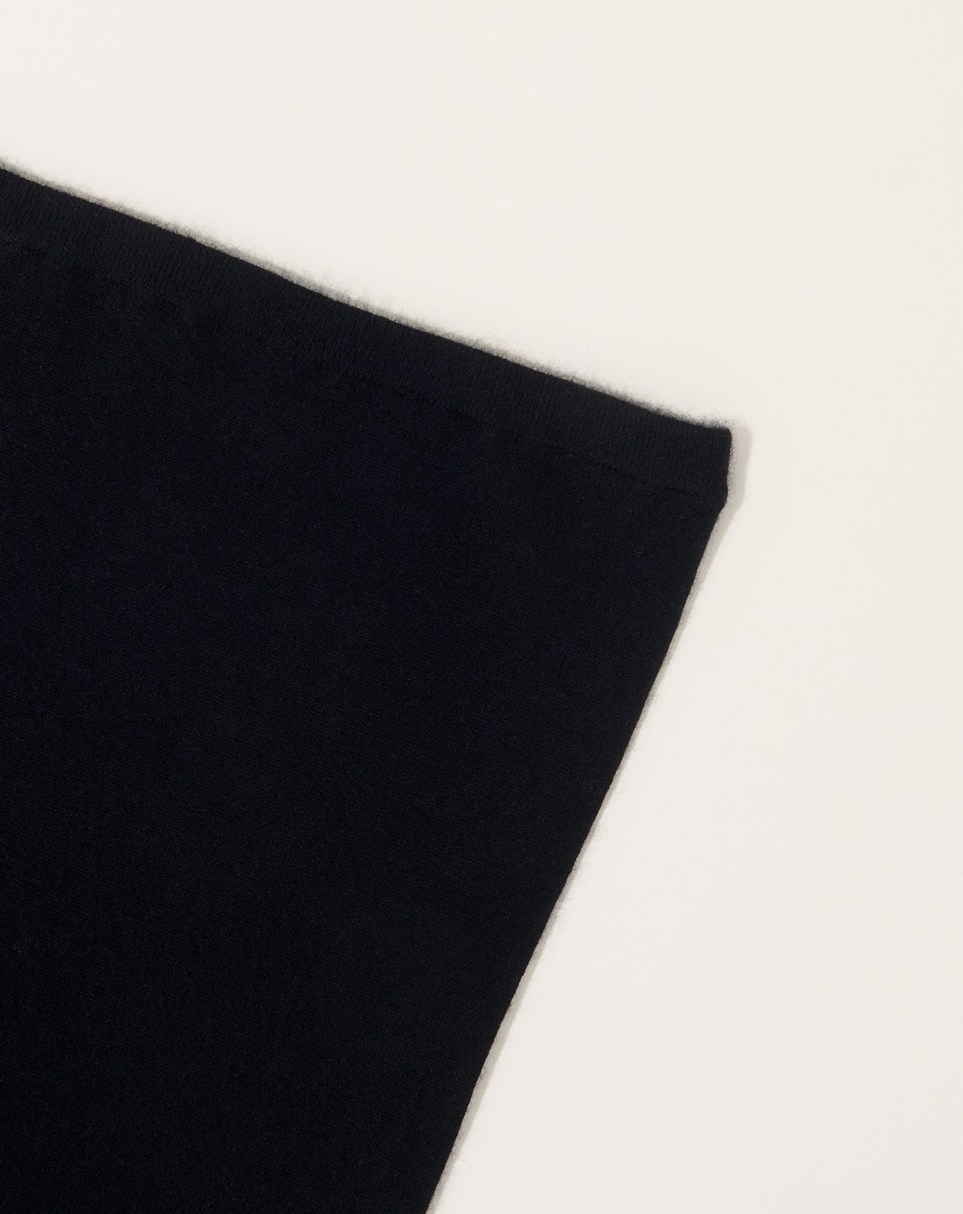 Frenckenberger Neck Tube in Black