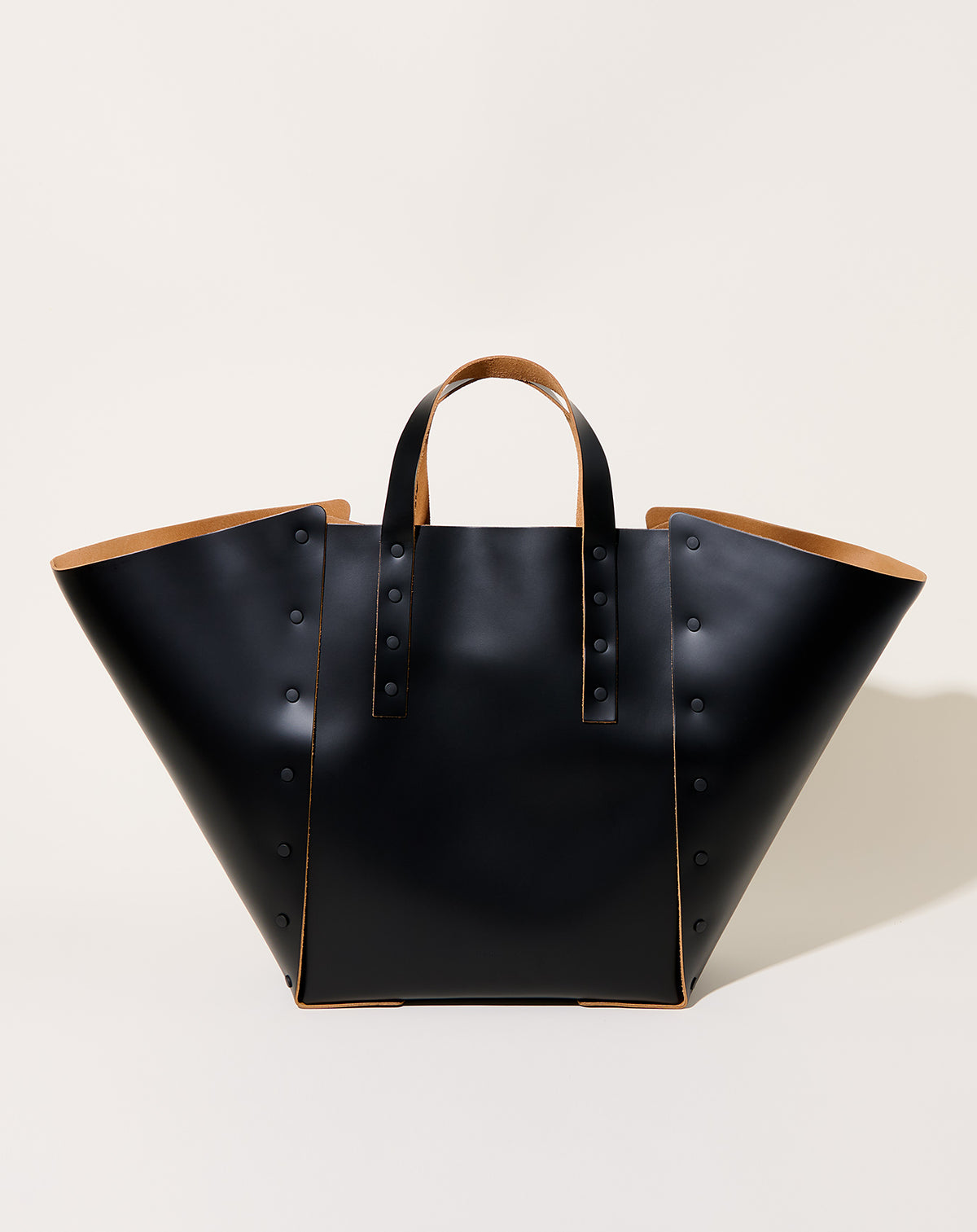 hender-scheme-assemble-handbag 