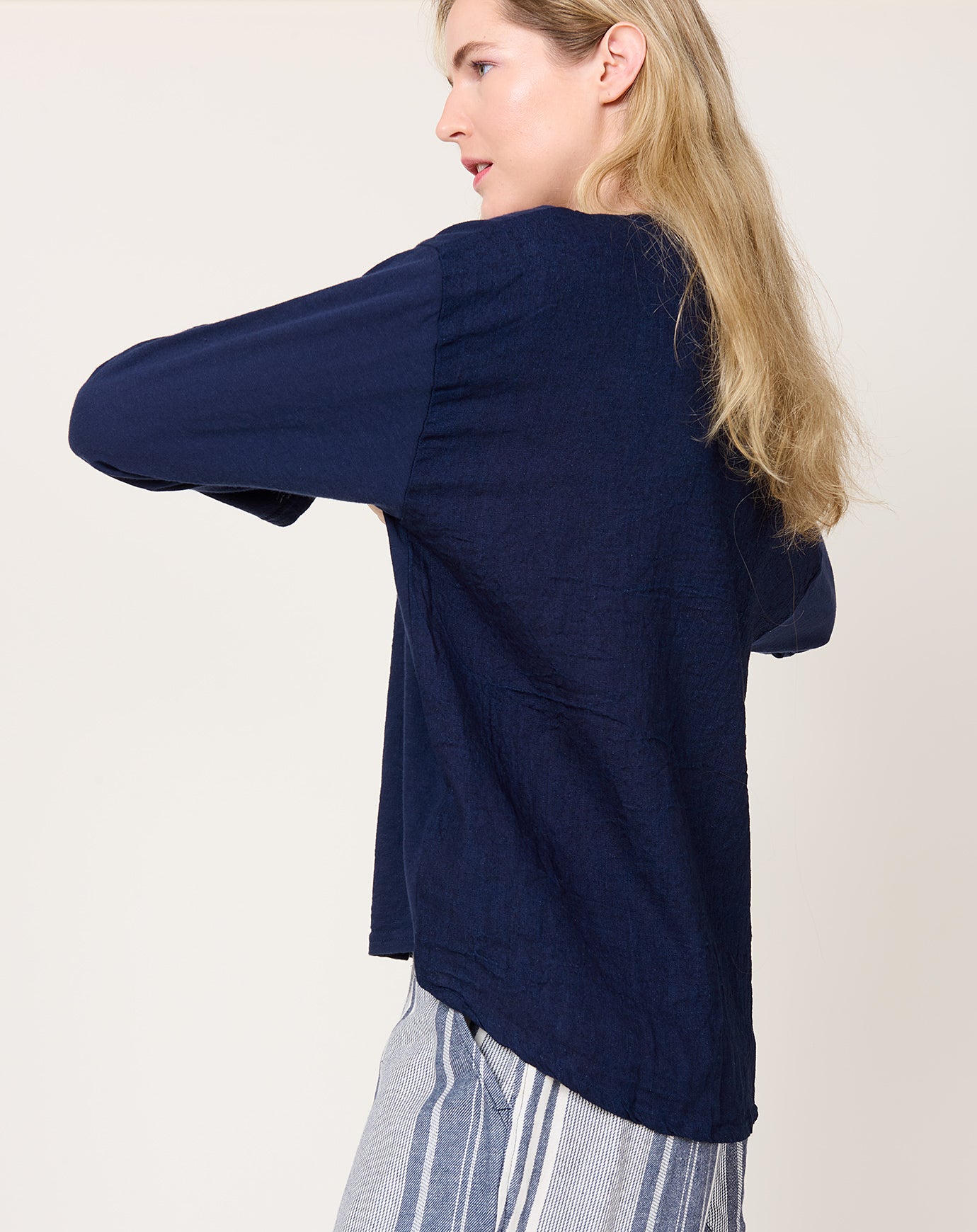 Ichi Antiquités Henley Neck Pullover in Navy & Indigo