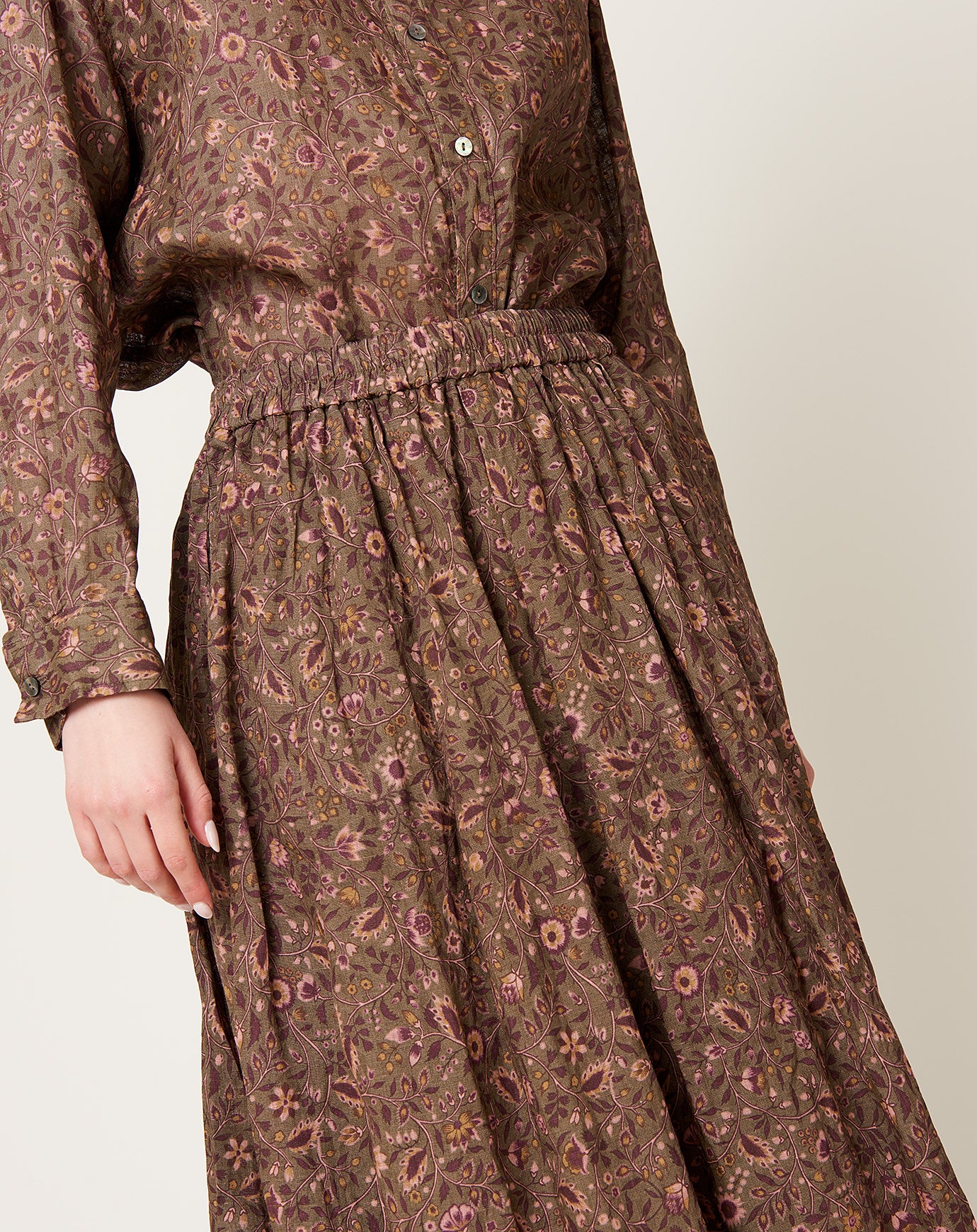 Ichi Antiquités Linen Floral Pattern Skirt in Mocha