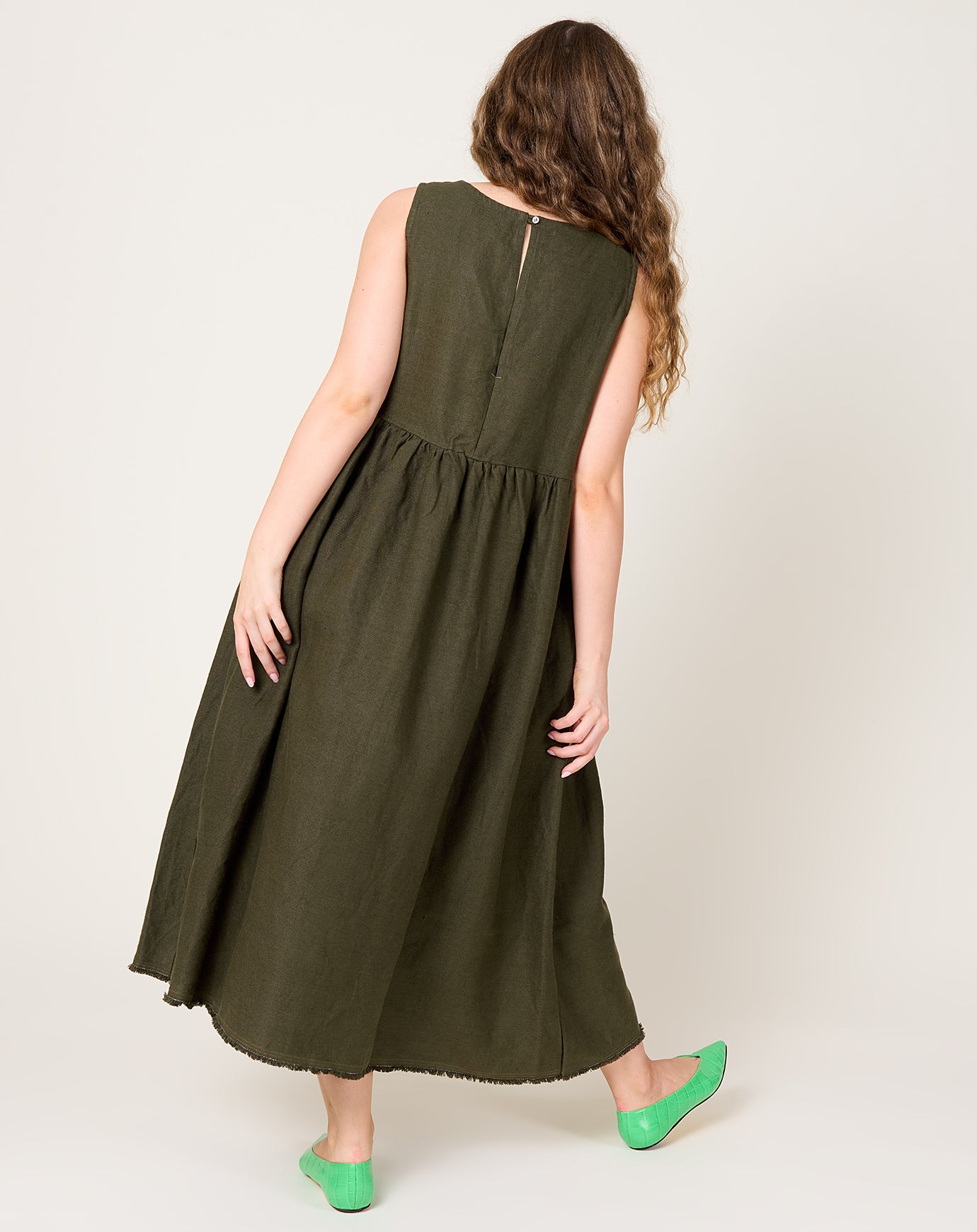 Ichi Antiquités Twill Weave Linen Dress in Khaki