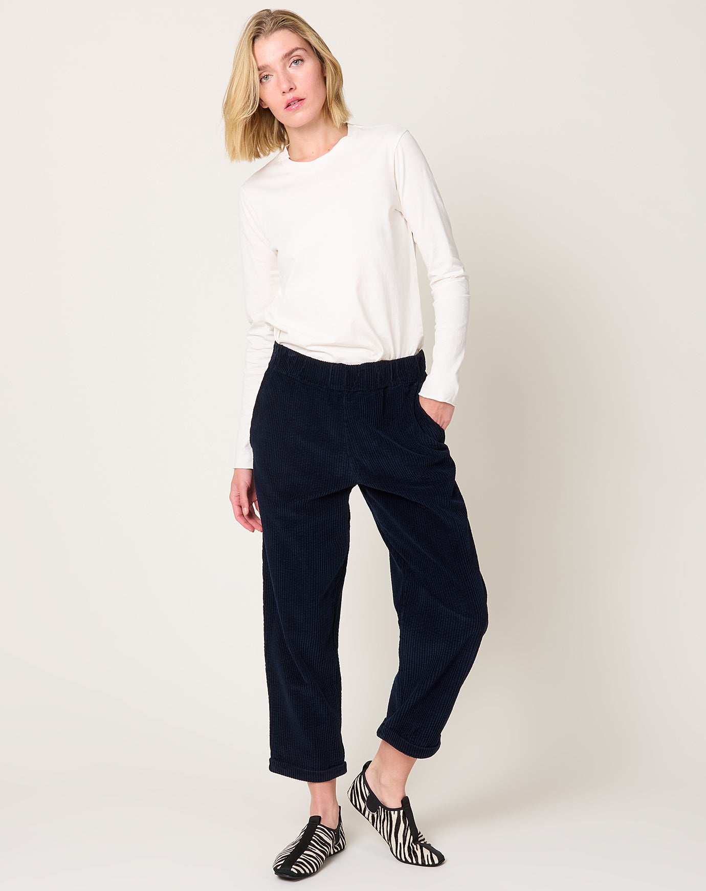 Labo.Art Paride Fine Wale Corduroy Pant in Atlantic