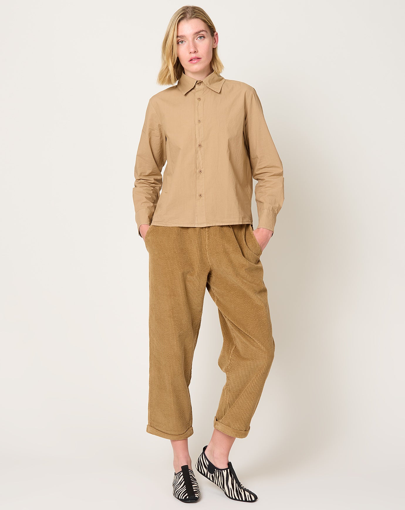Labo.Art Paride Fine Wale Corduroy Pant in Camel