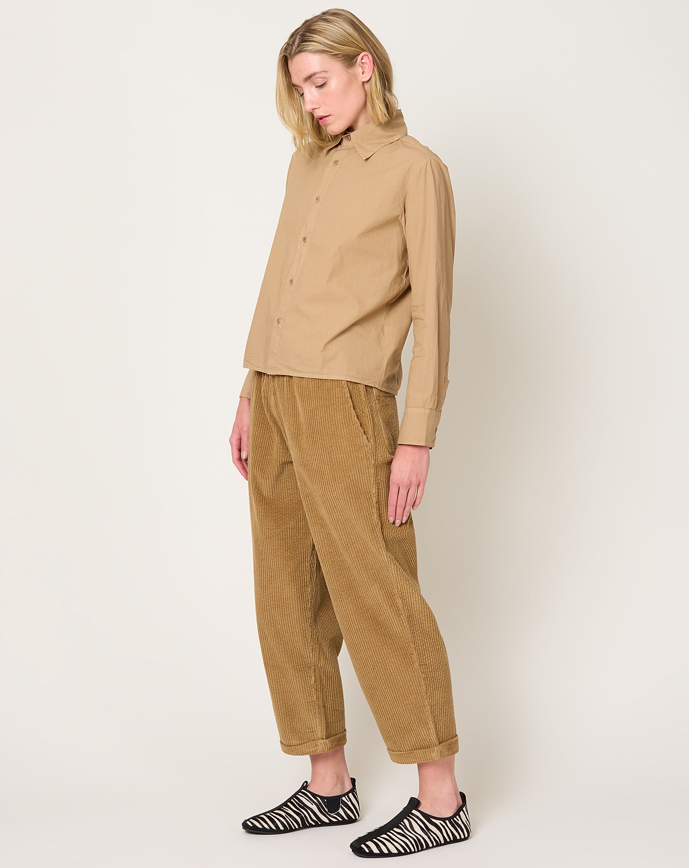 Labo.Art Paride Fine Wale Corduroy Pant in Camel