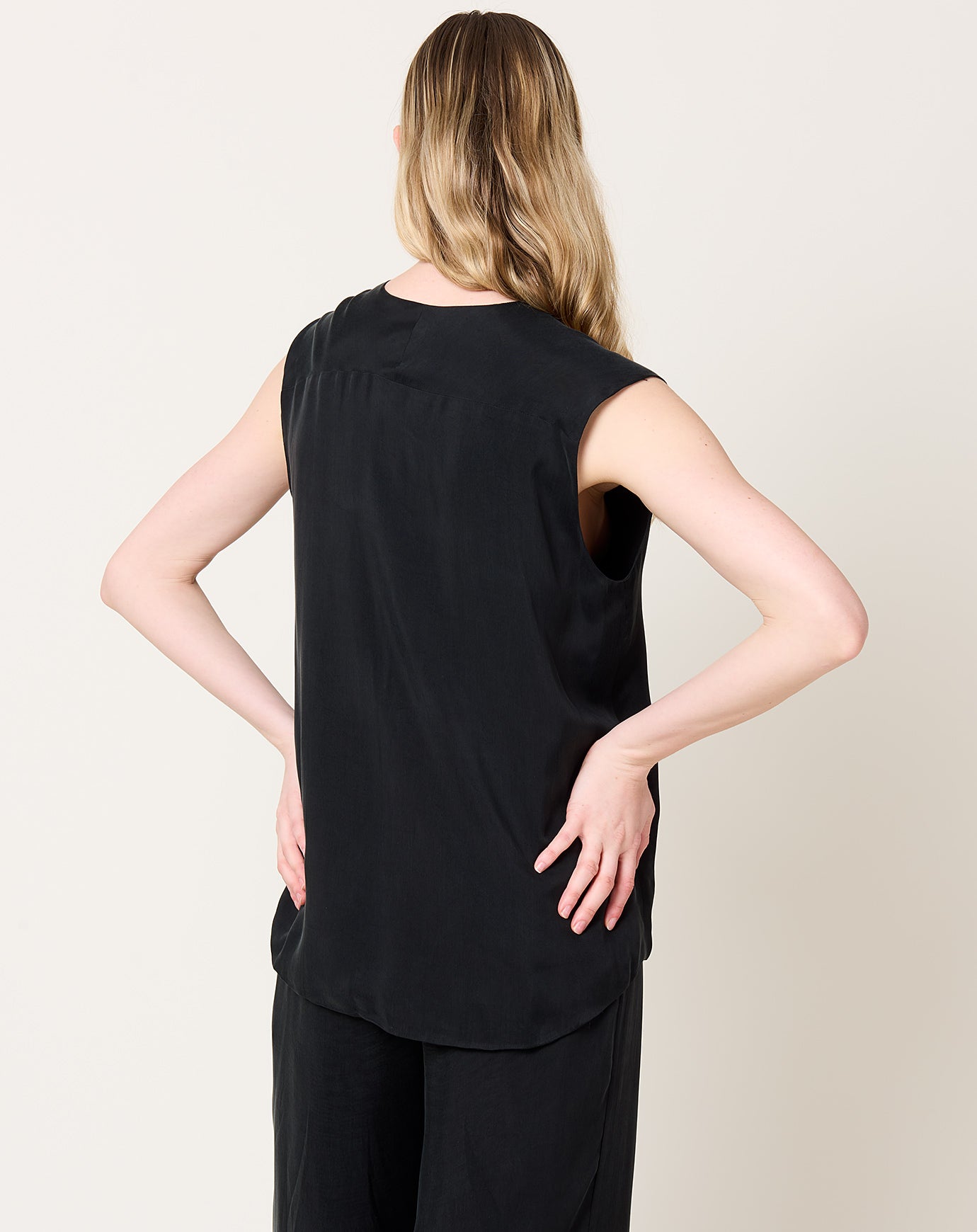 Lauren Manoogian Sanded Vest in Black