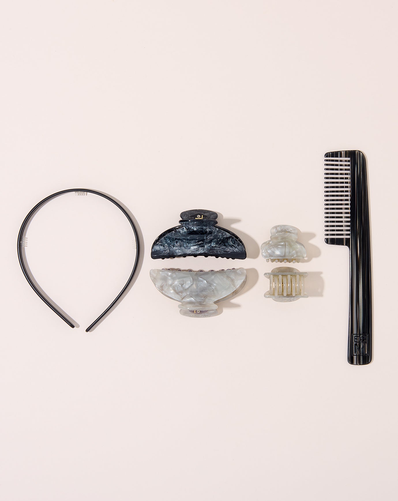 Machete Handle Comb in Black Pearl