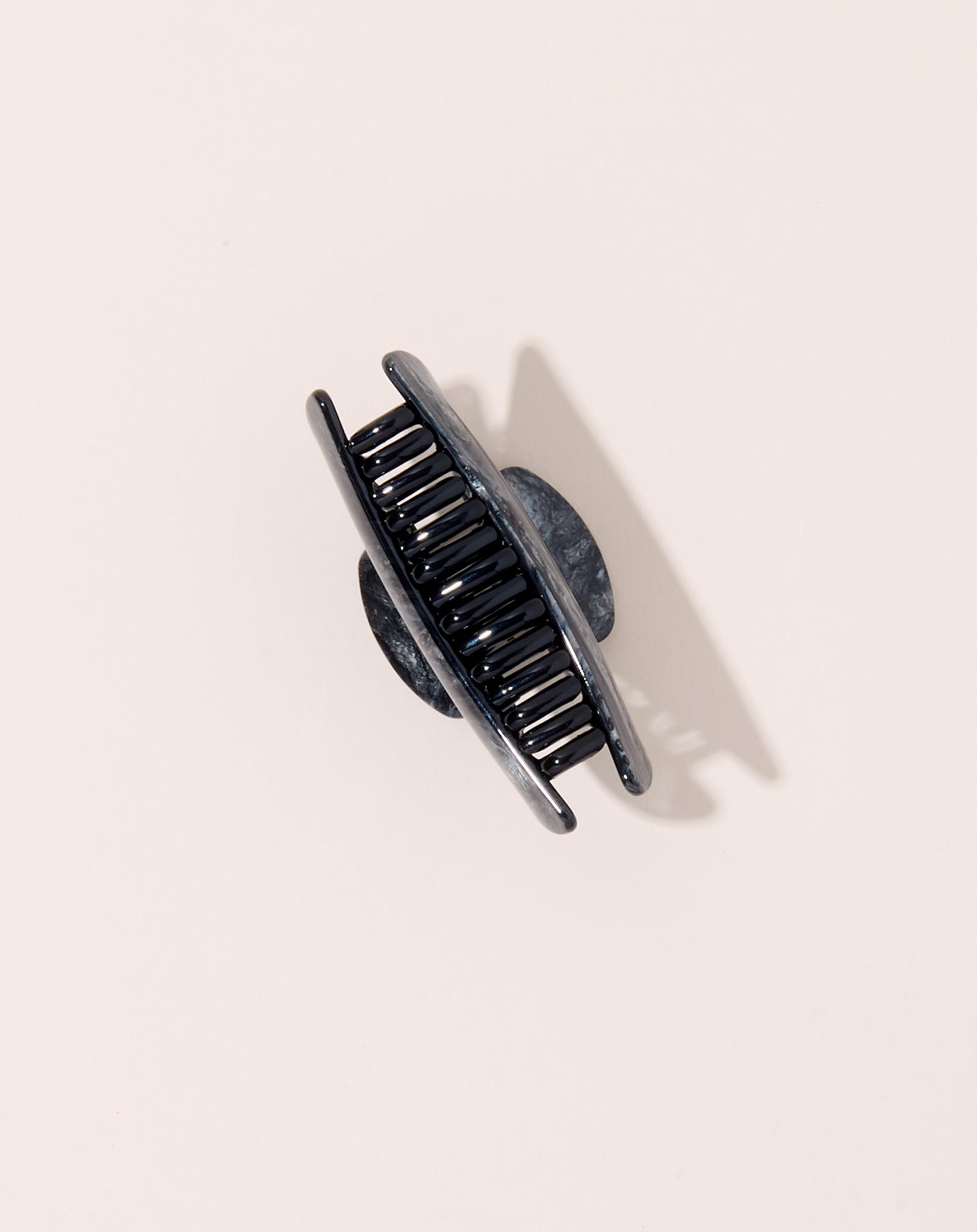 Machete Midi Heirloom Claw in Obsidian