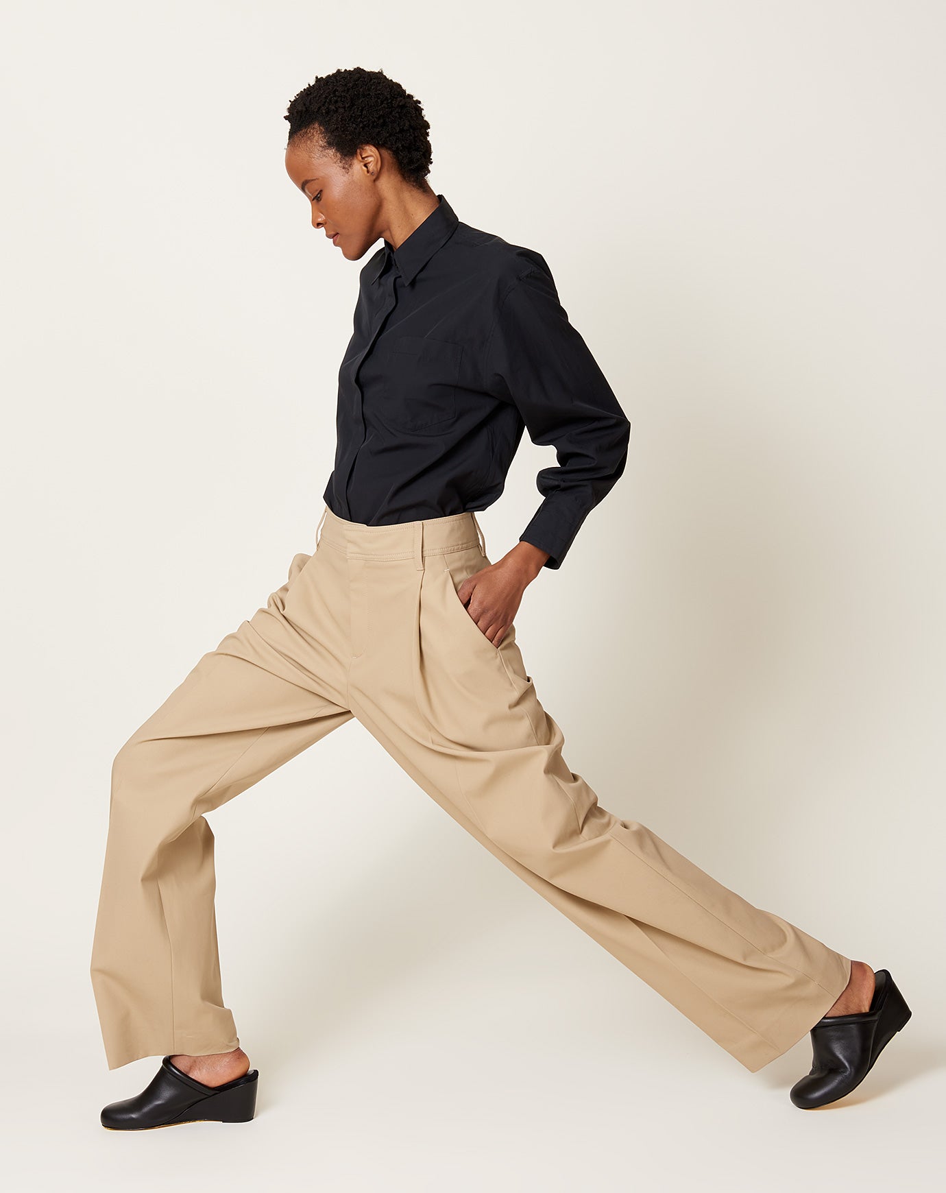 Maria McManus Mid Rise Single Pleat Front Trouser in Sand