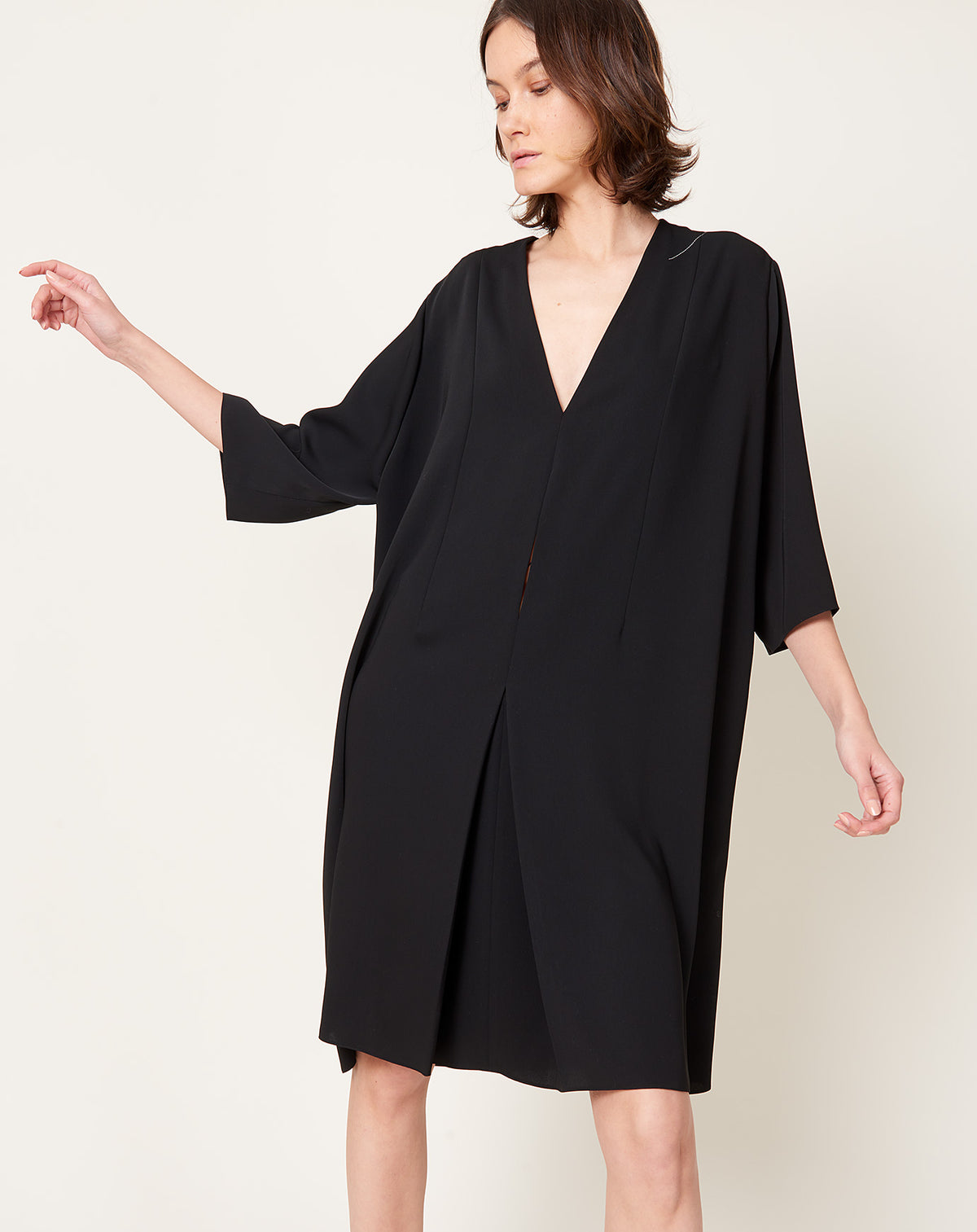 Loose Fit Midi Dress in Black Loose Fit Midi Dress in Black