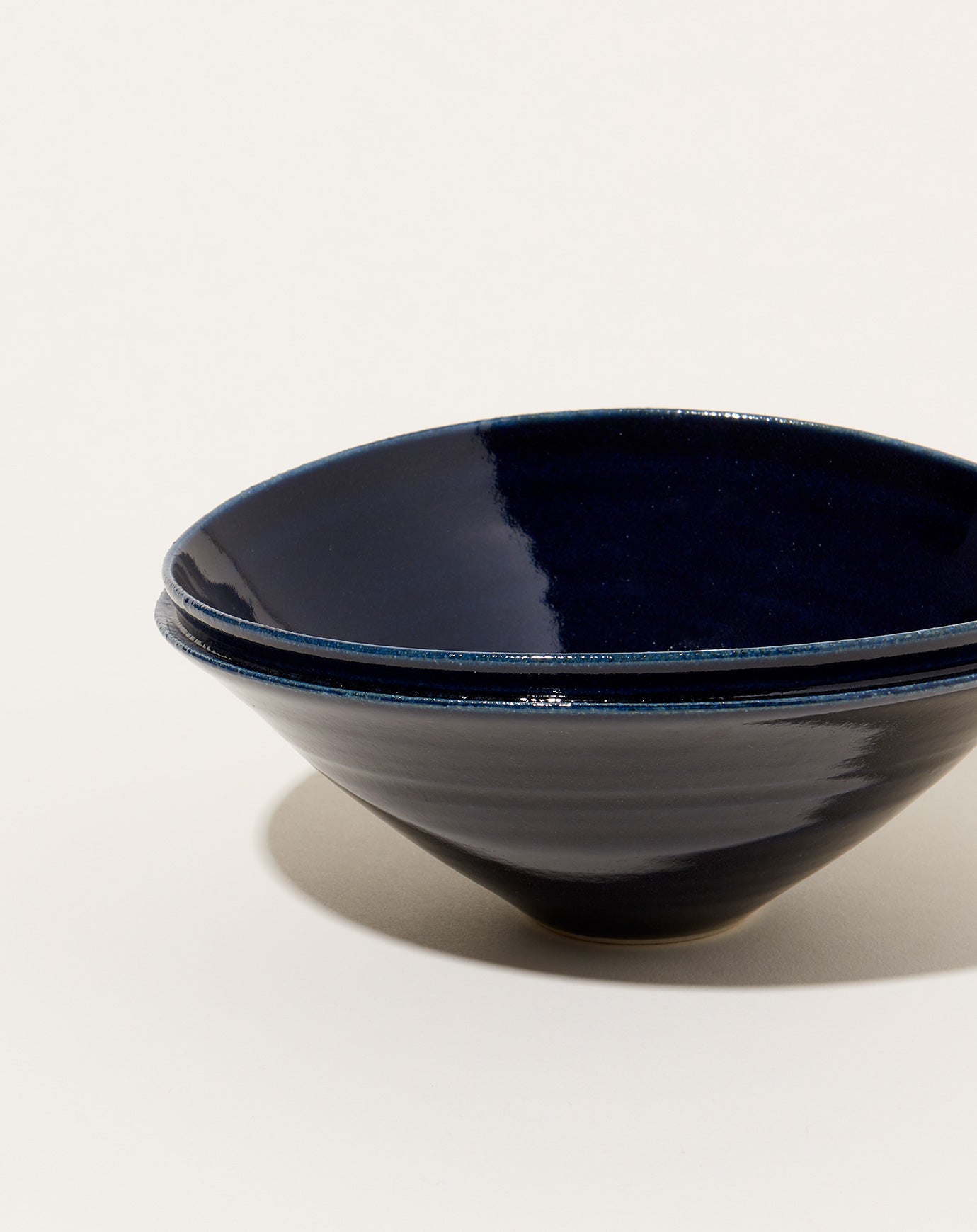 Monohanako Medium Double Lip Bowl in Dark Blue