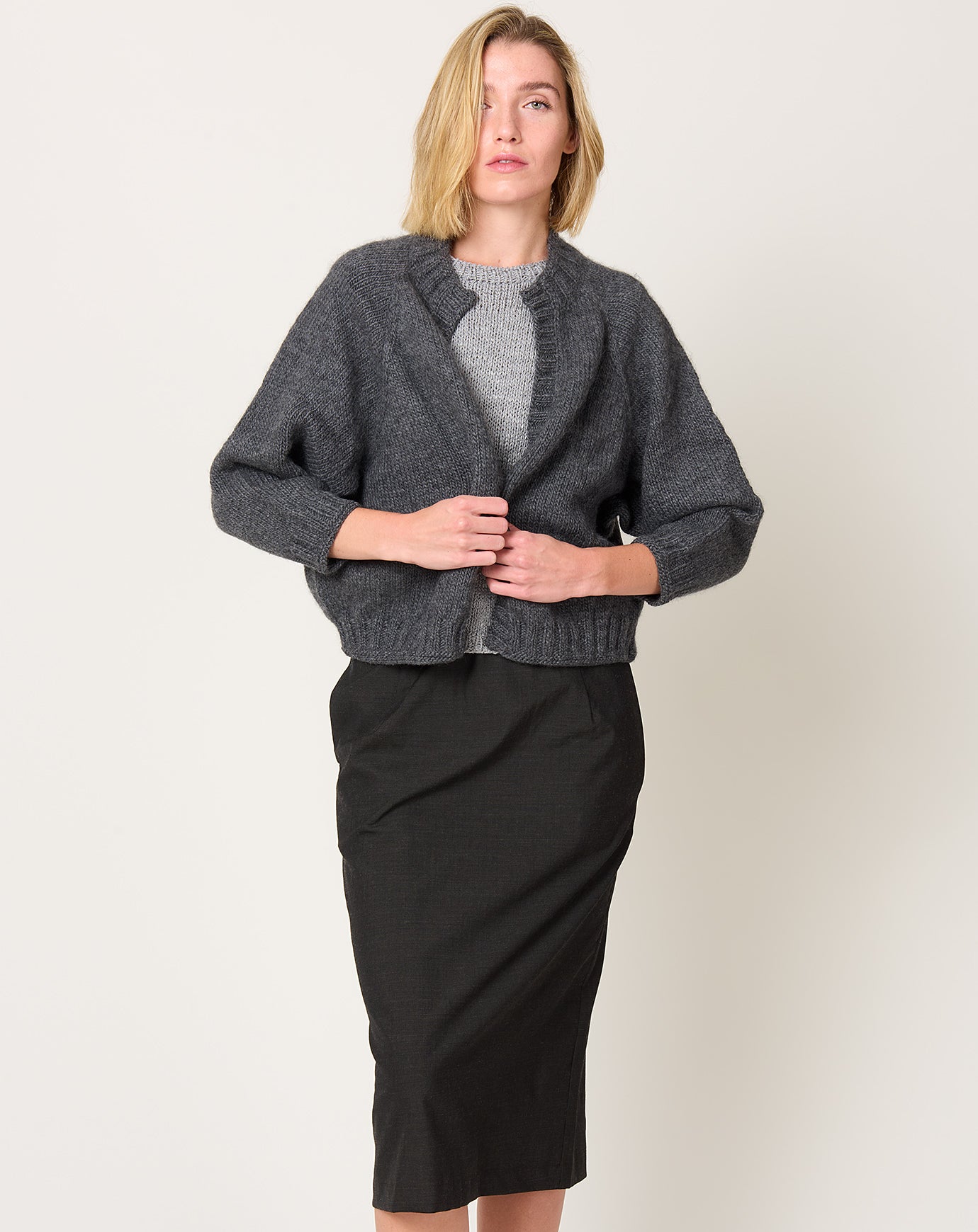 NITTO Paleta Cardigan in Anthracite Grey