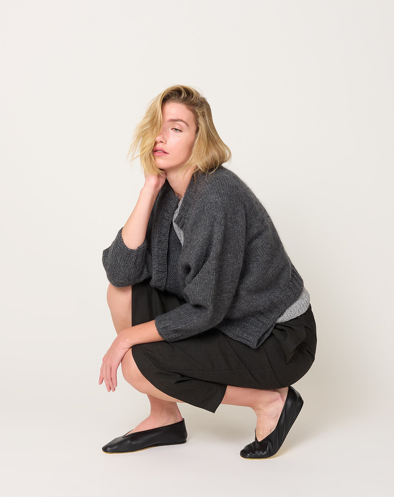 NITTO Paleta Cardigan in Anthracite Grey