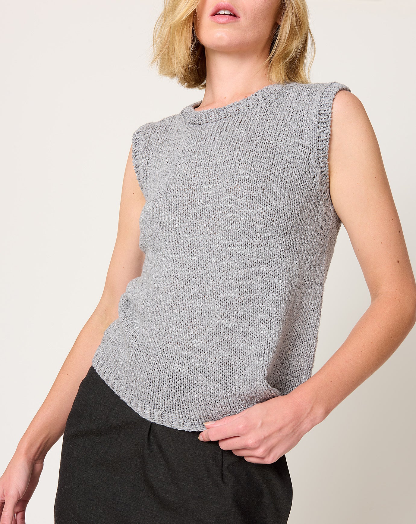 NITTO Pincel Vest in Silver