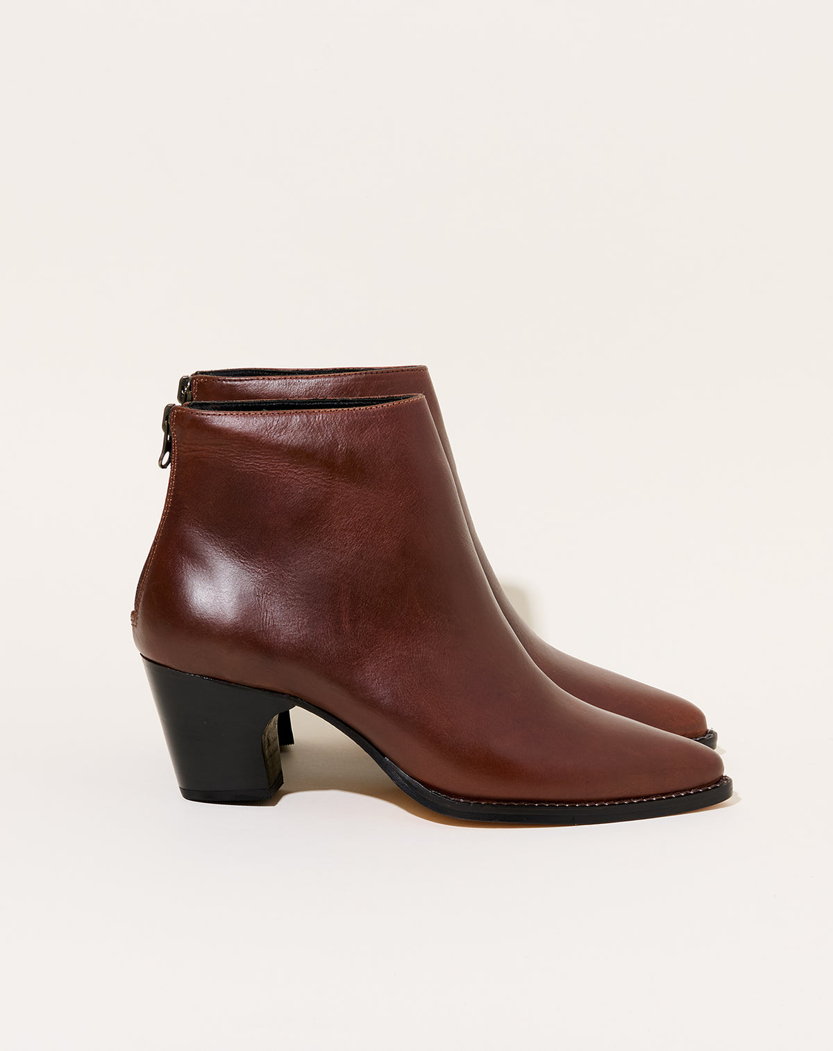 Rachel Comey Uncle Den Oxford Leather Chukka Boot in Brown Rachel Comey Women main image 3