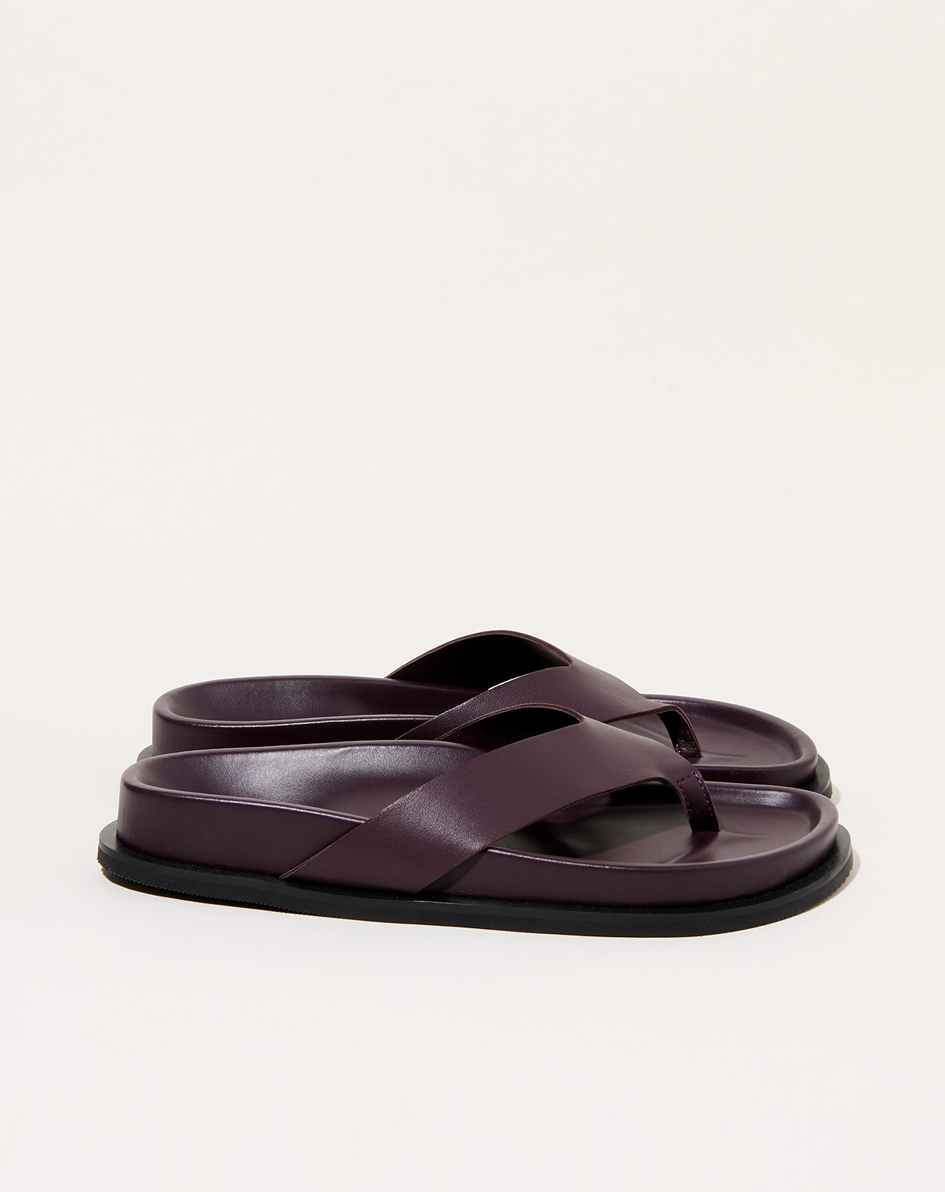 St. Agni Thong Slide in Bordeaux