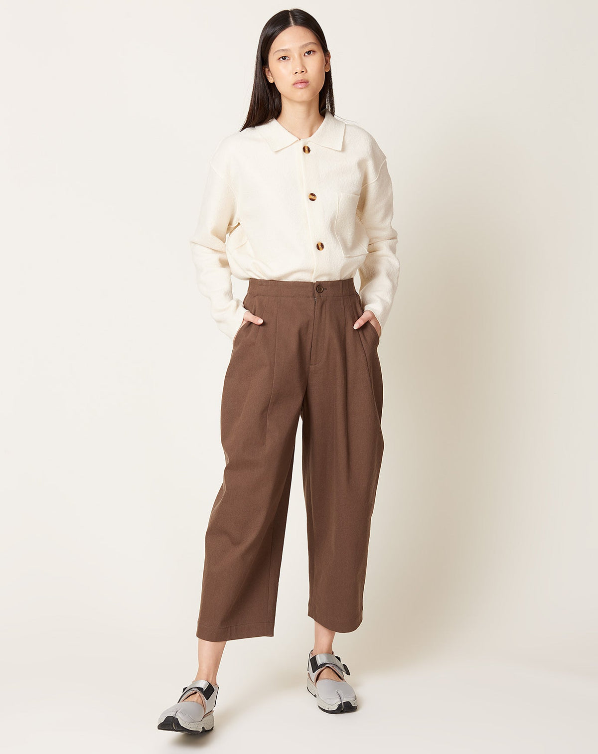 Pleated Trouser - 2023 Spring Edition - SS23 - Color Options – 7115 by Szeki