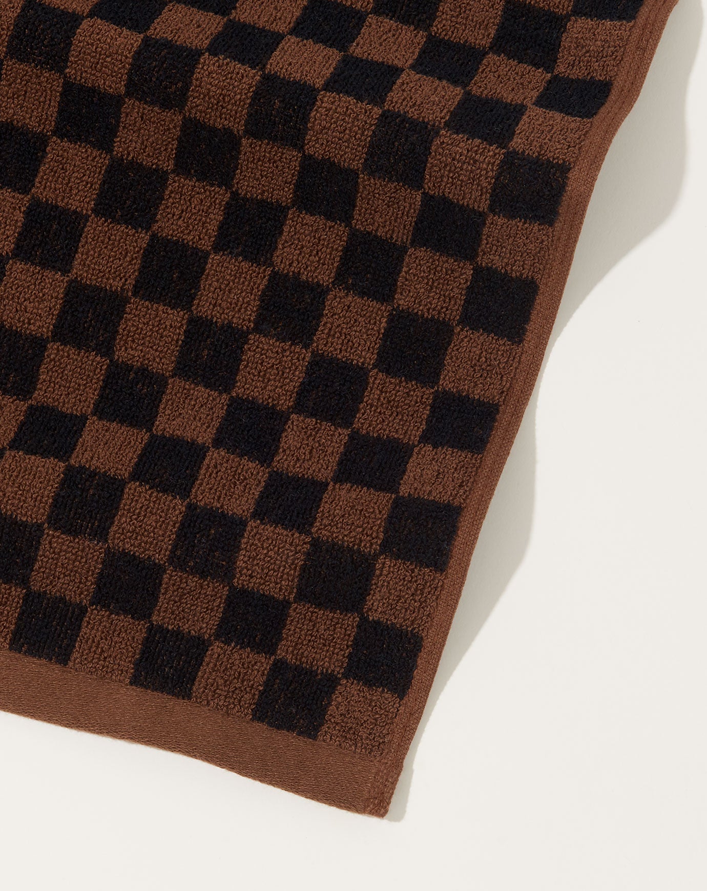 Baina Quill Face Cloth in Tabac Noir