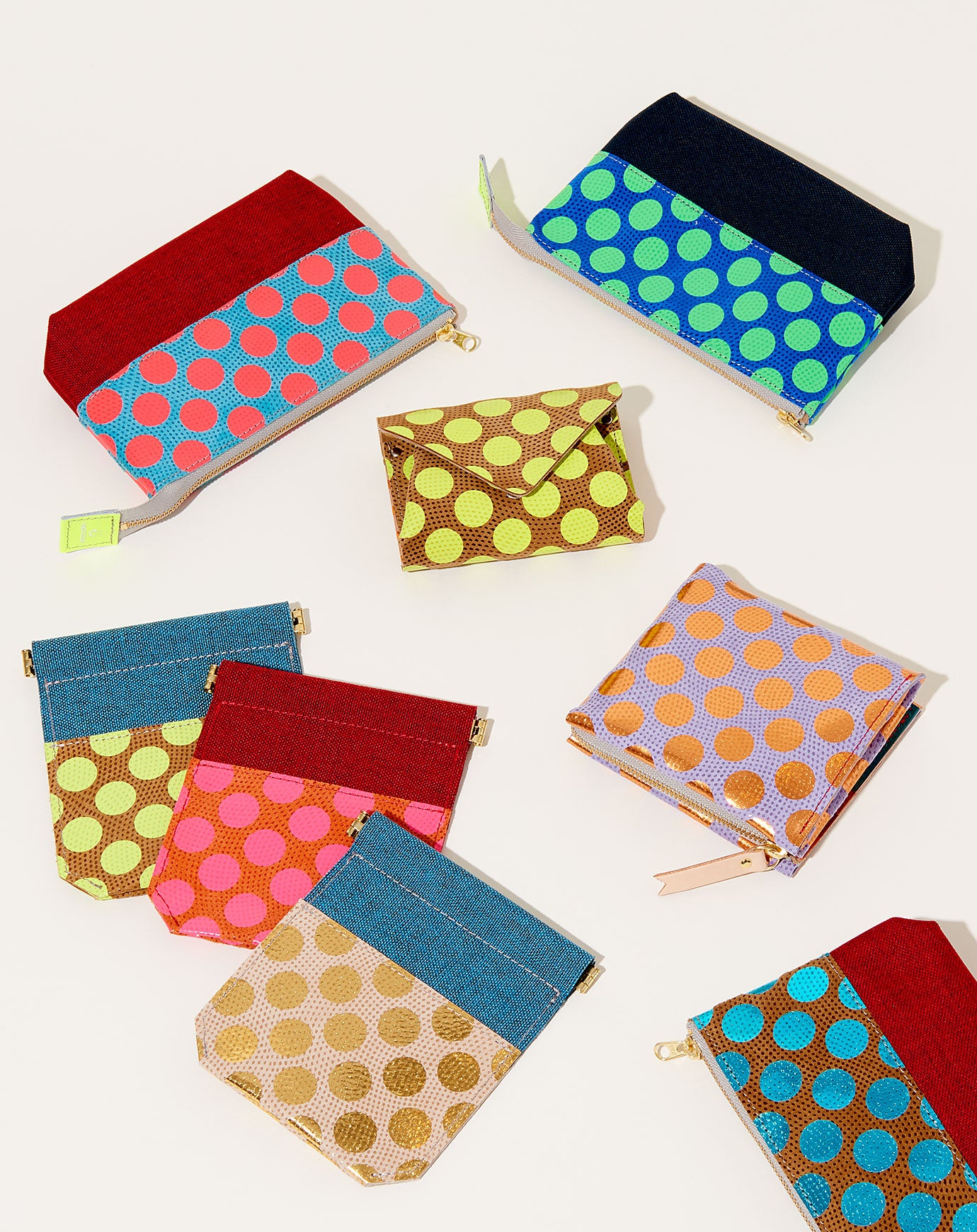 Carmine Ecology Leather Mini Pouch in Neon Pink