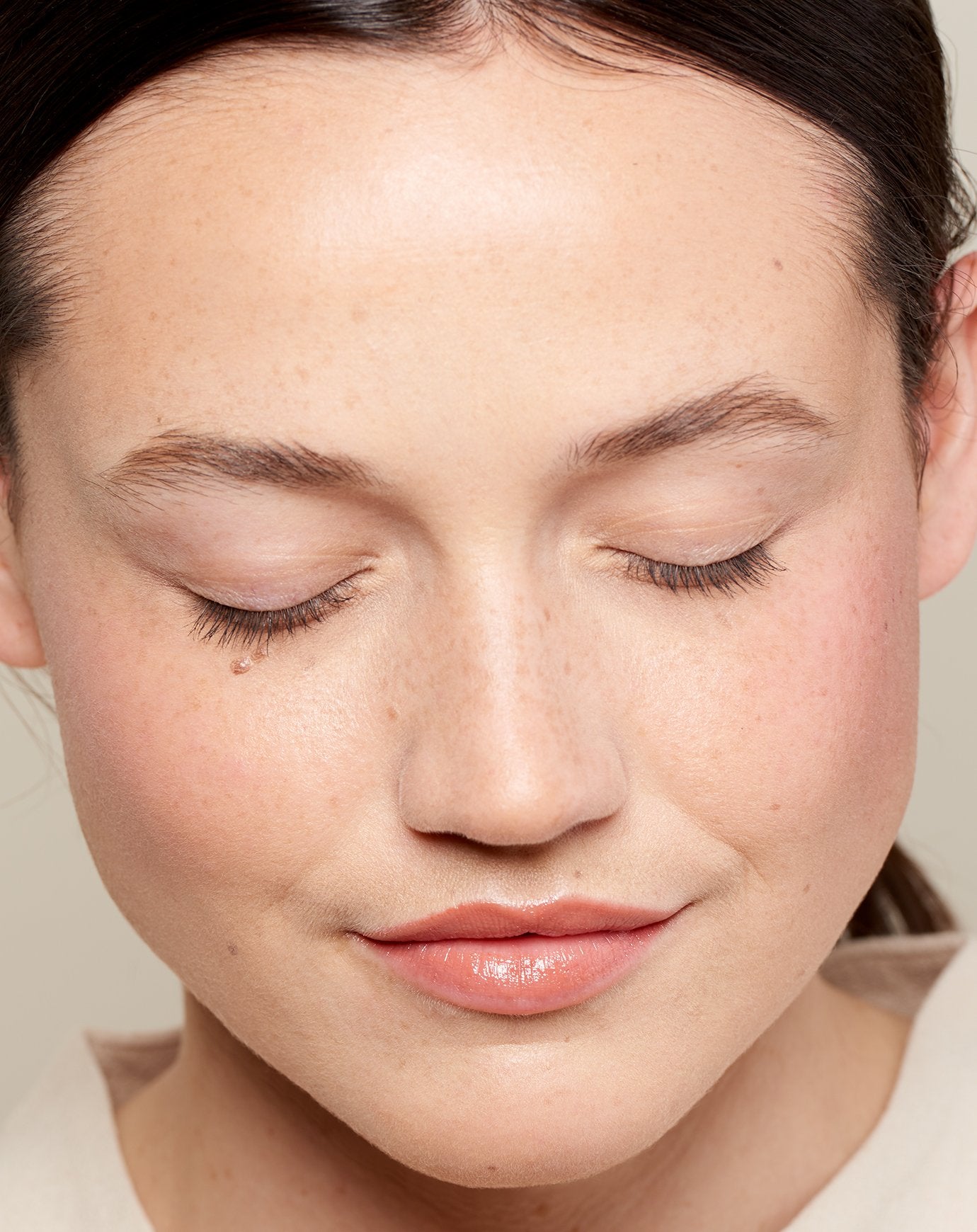Henné Organics Lip Tint in Bare