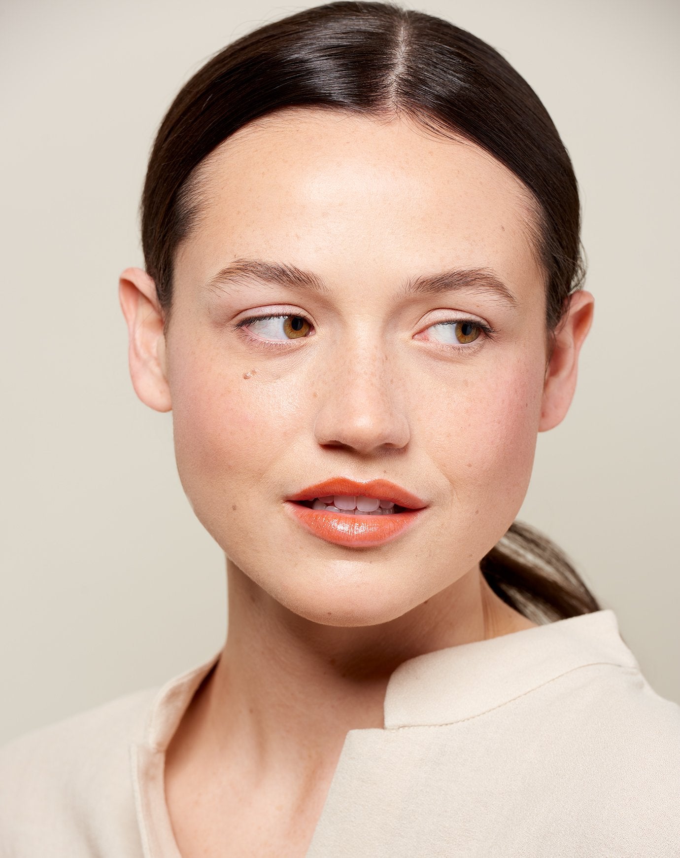 Henné Organics Lip Tint in Coral