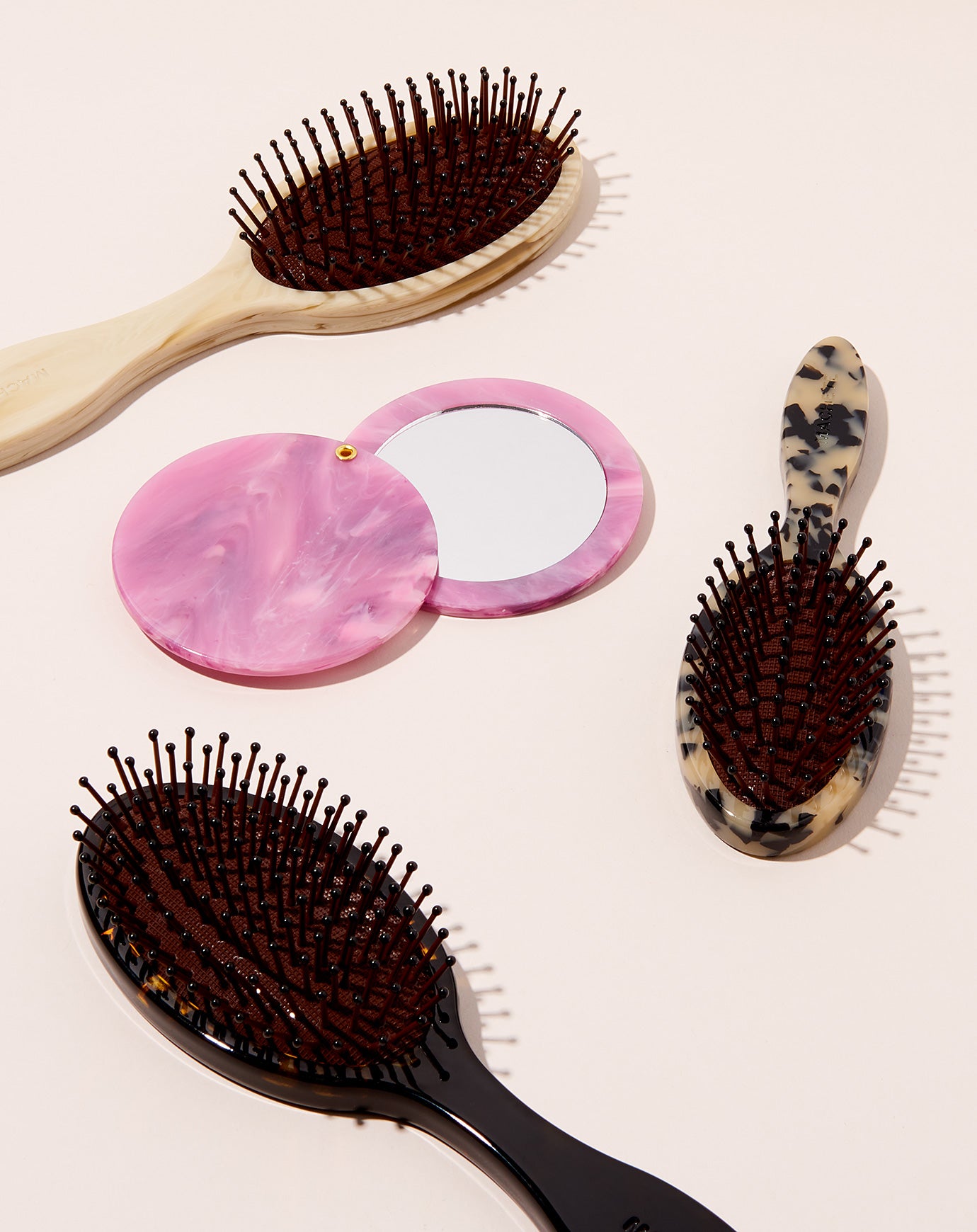 Machete Everyday Detangling Hair Brush in Dark Tortoise