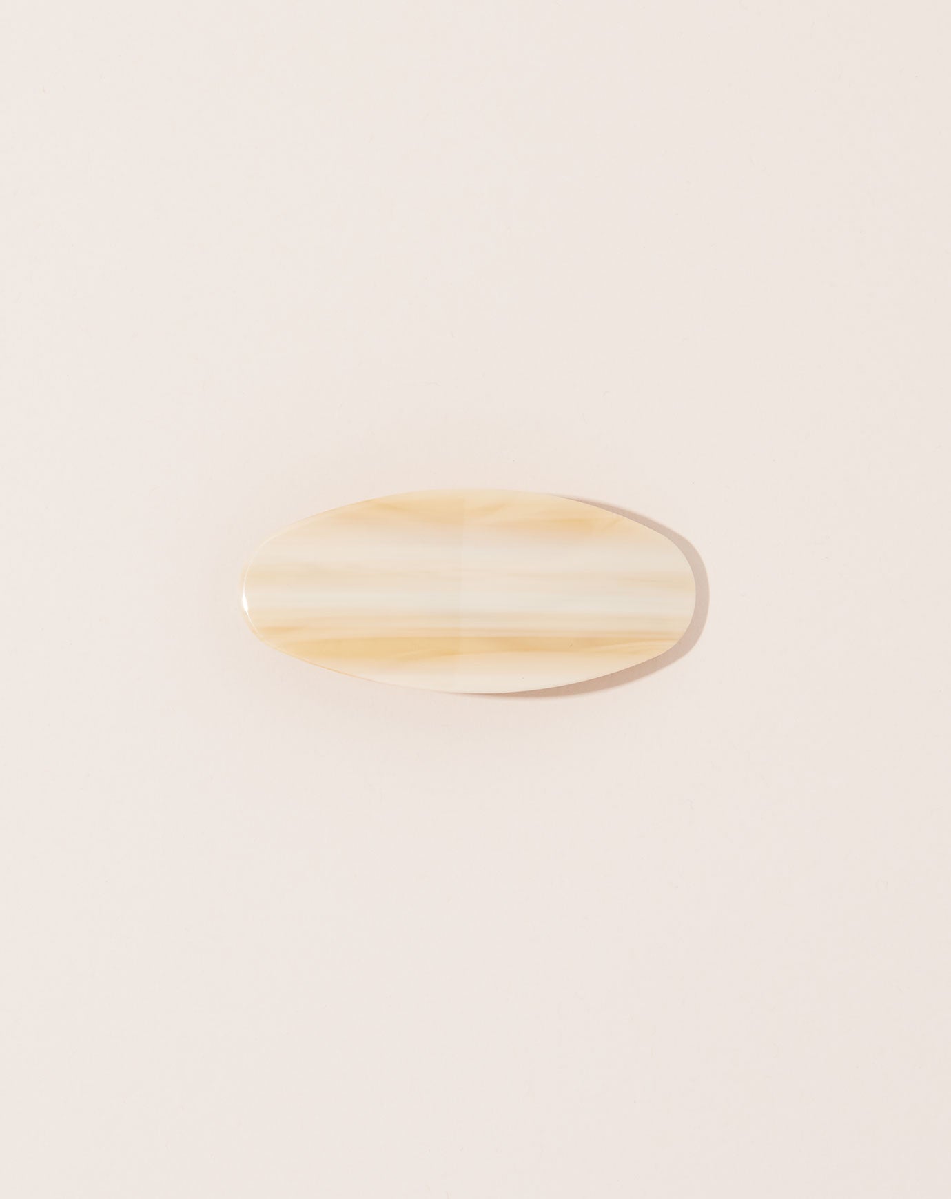Machete Jumbo Oval Clip in Alabaster