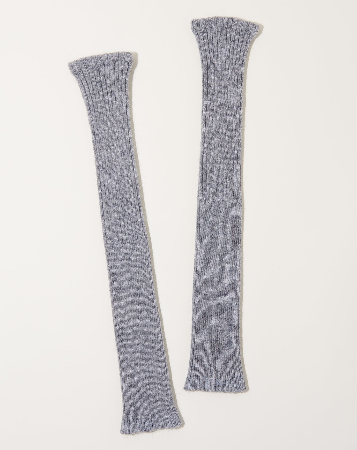 Nishiguchi Kutsushita Alpaca Arm and Leg Warmers in Light Grey