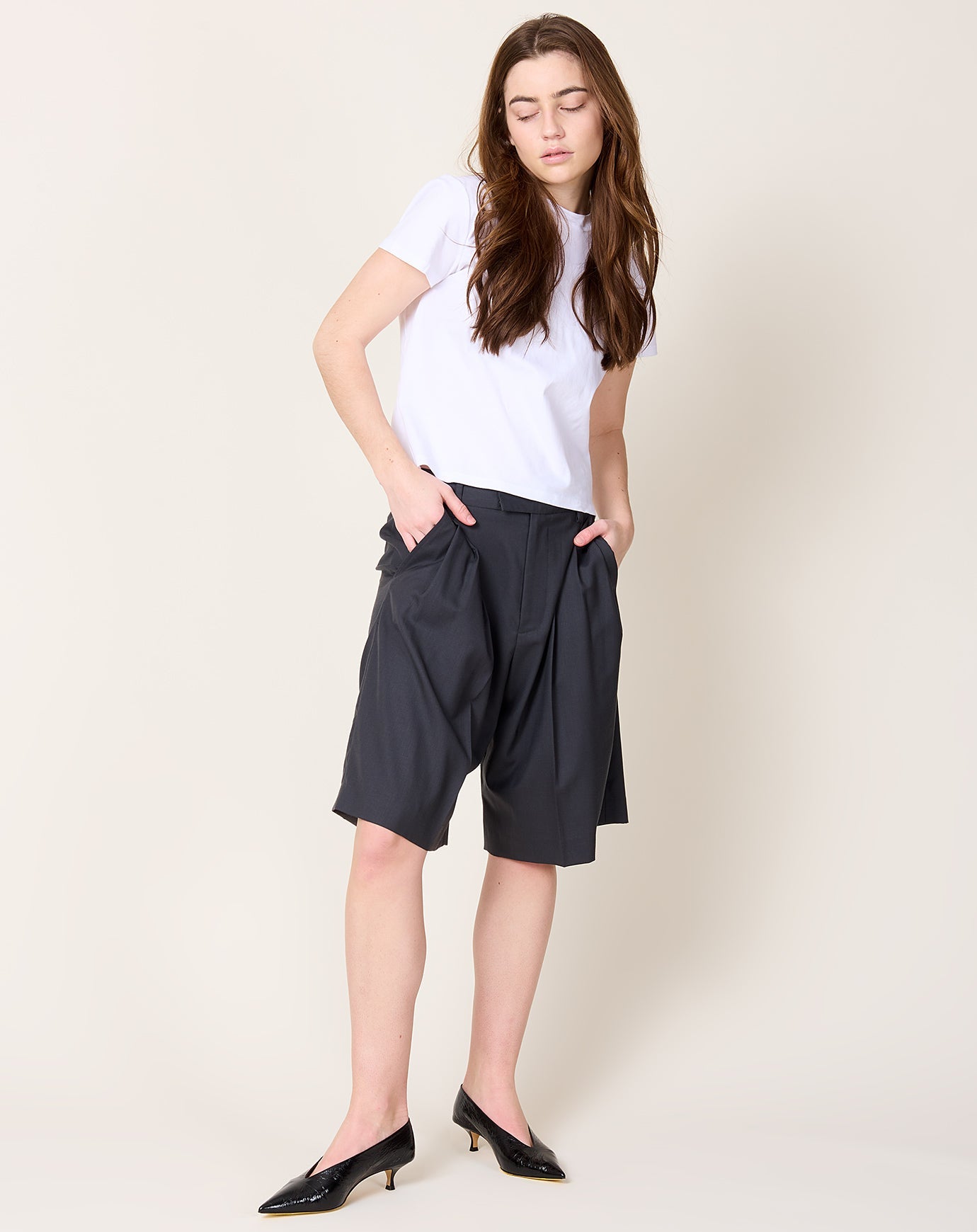 6397 3 Pleat Short in Asphalt