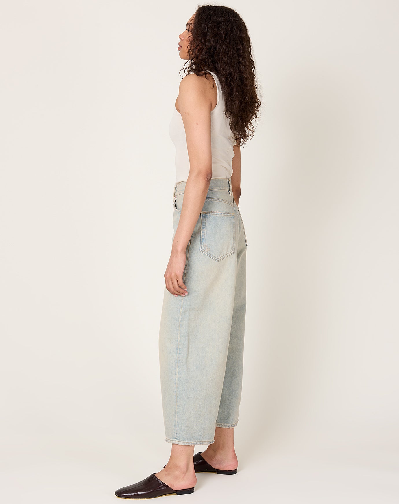 6397 Cropped Roomy Jean in Geyser Blue
