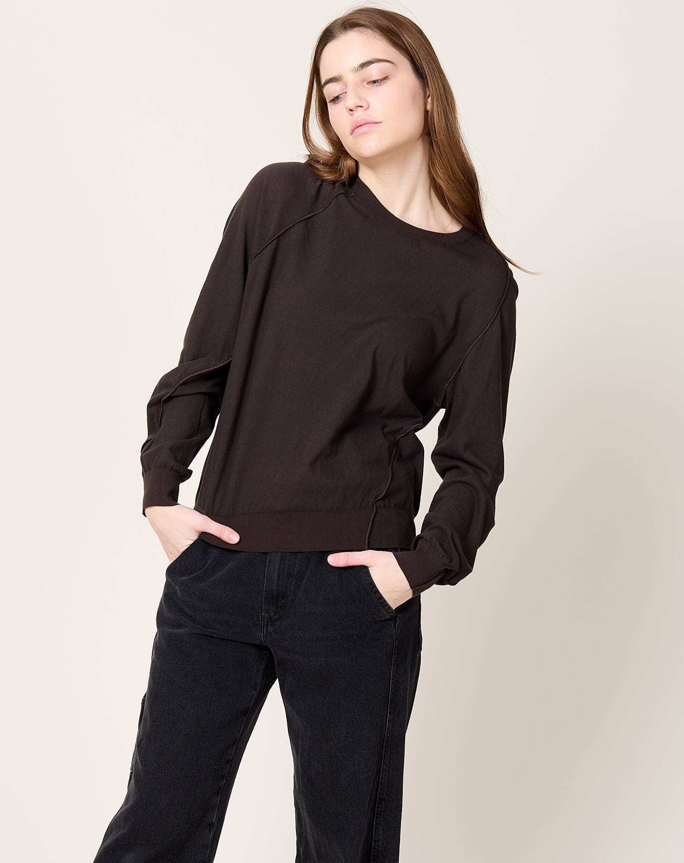 6397 Inside Out Crewneck in Espresso