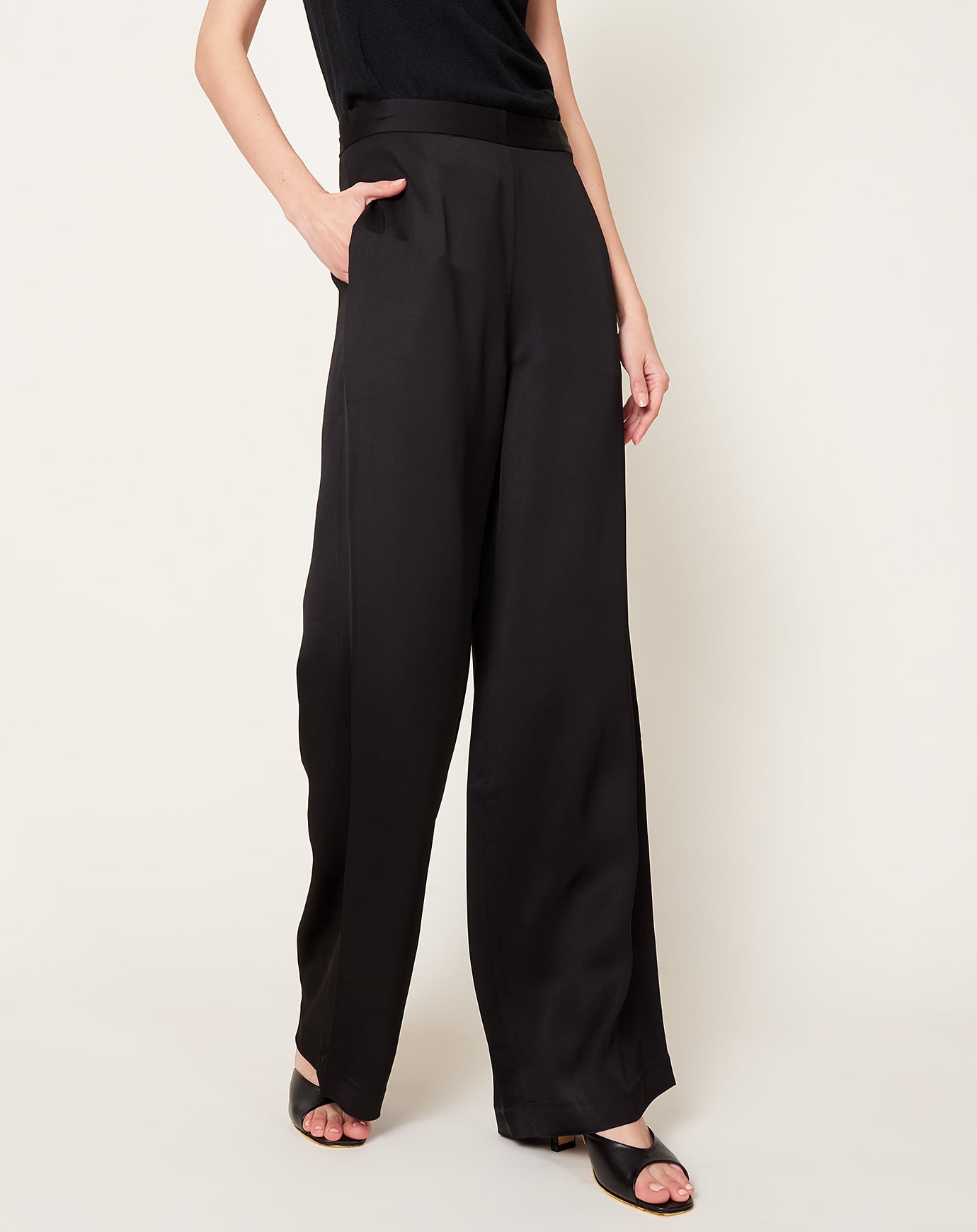 6397 Liquid Pant in Black