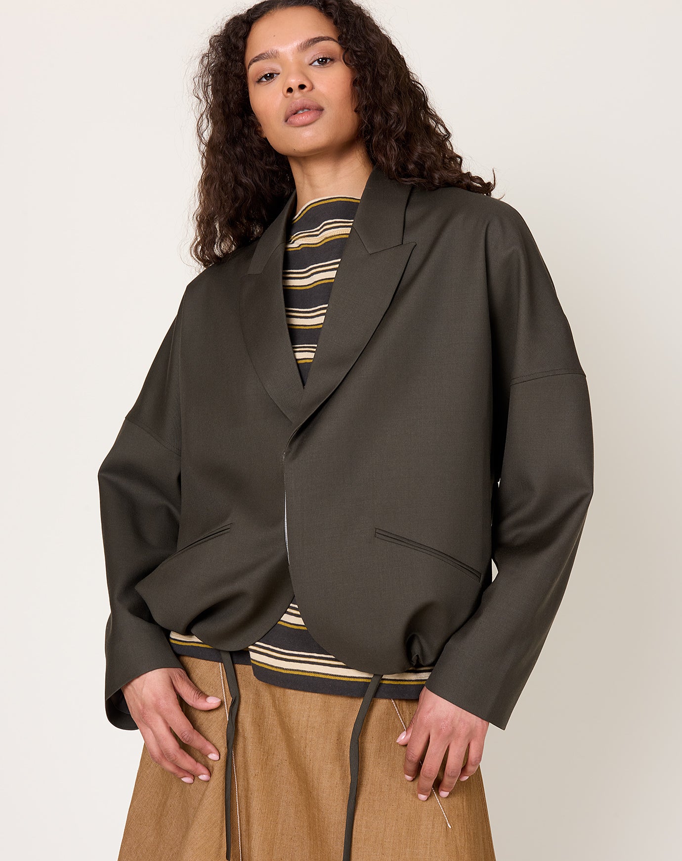 6397 Relaxed Cardigan Blazer in Army