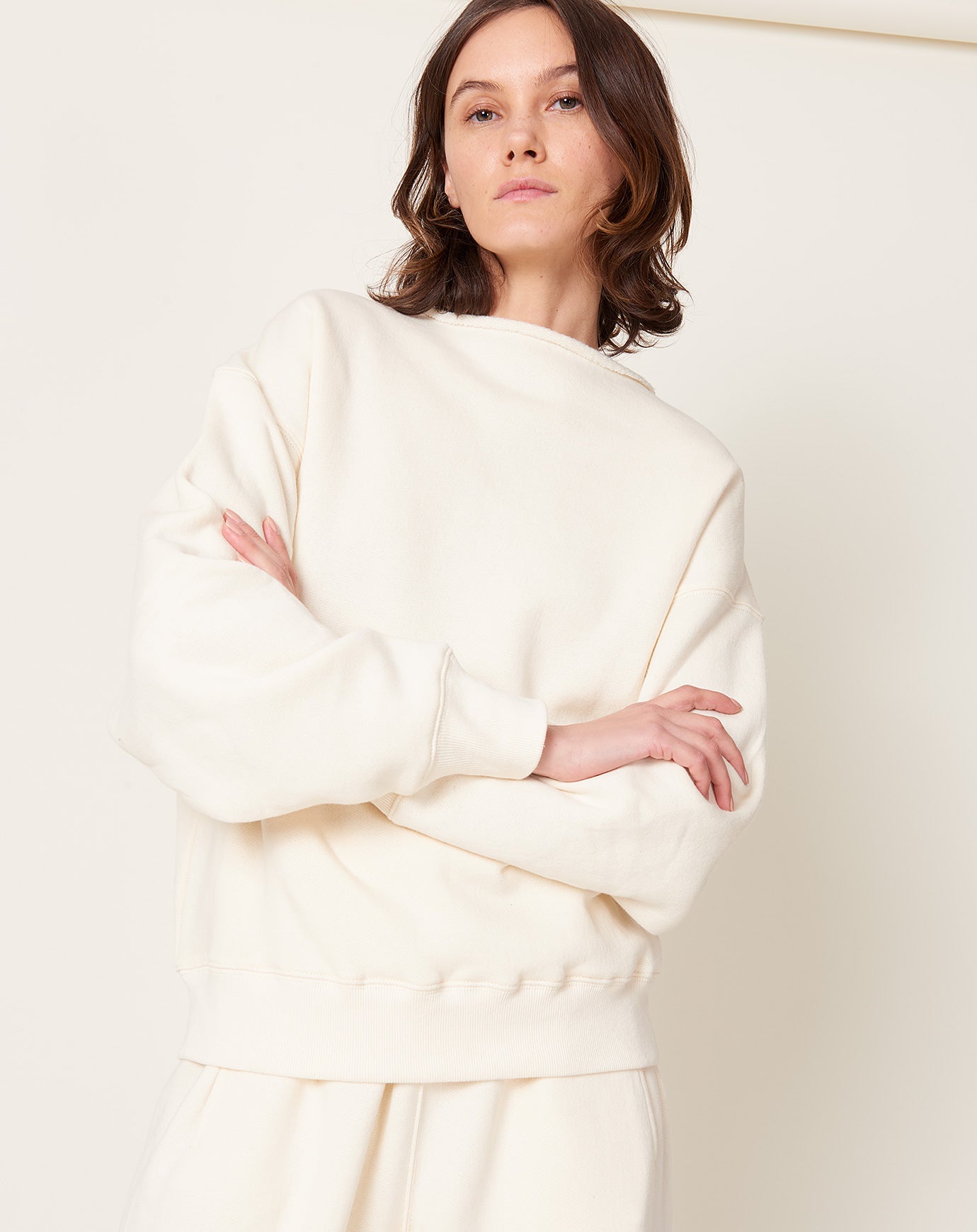 6397 Rolled Neck Sweatshirt in Ivory