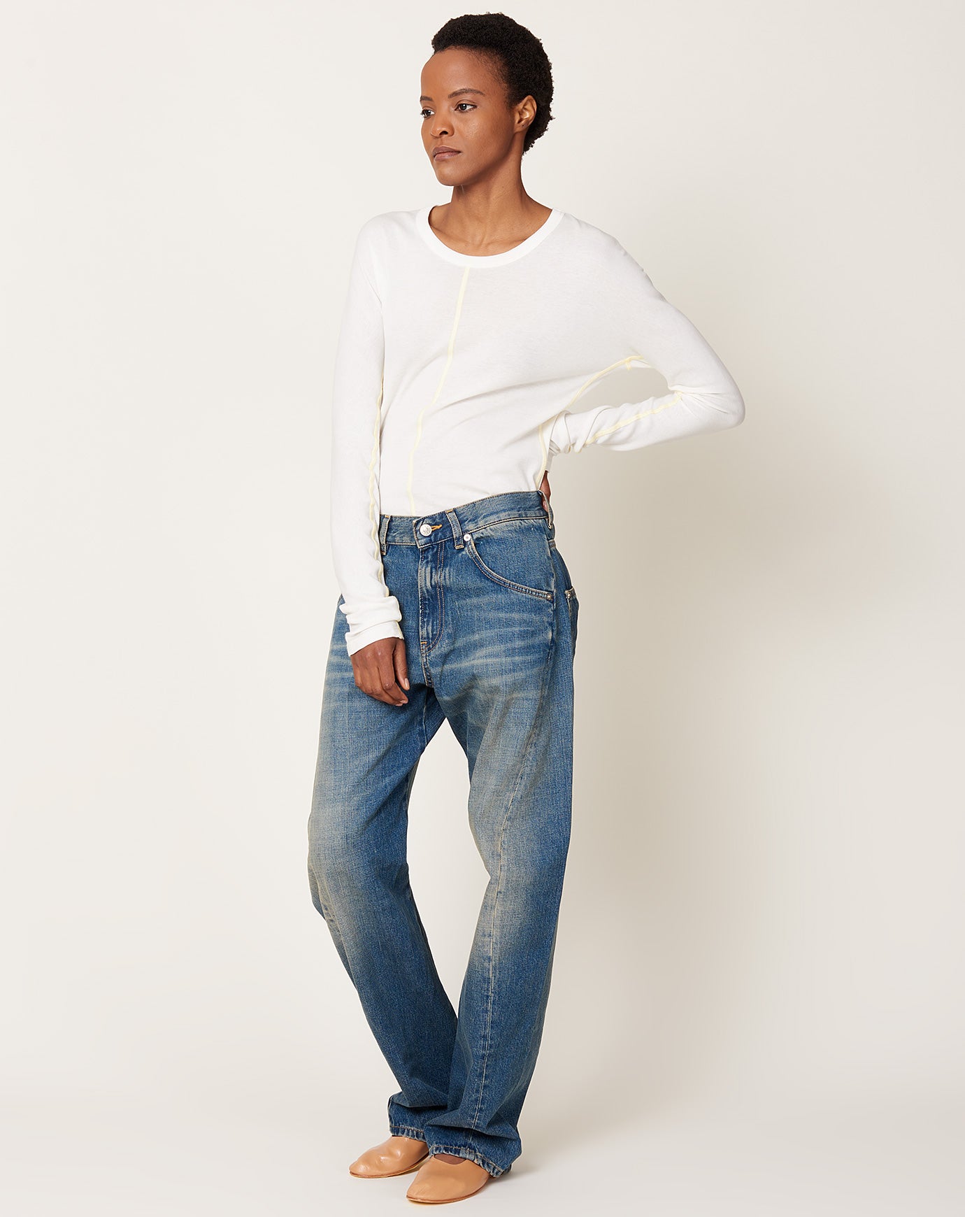 6397 Twisted Seam Jean in High Contrast